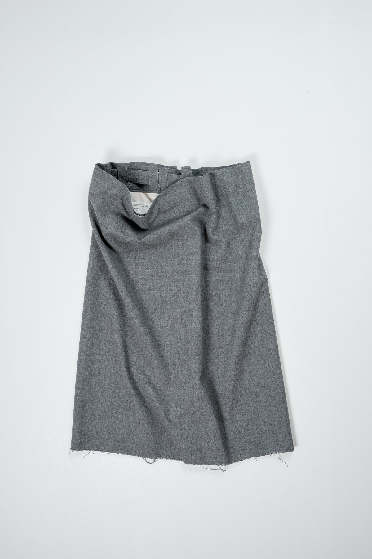 CF.22.07.05.01 CURTAIN SKIRT big weave wool grey