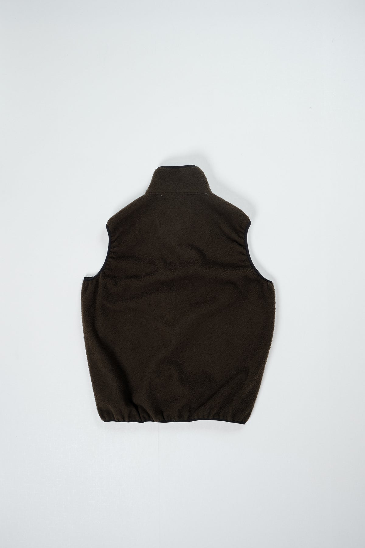 CF.22.05.04.02 FLEECE VEST pilled wool fleece green