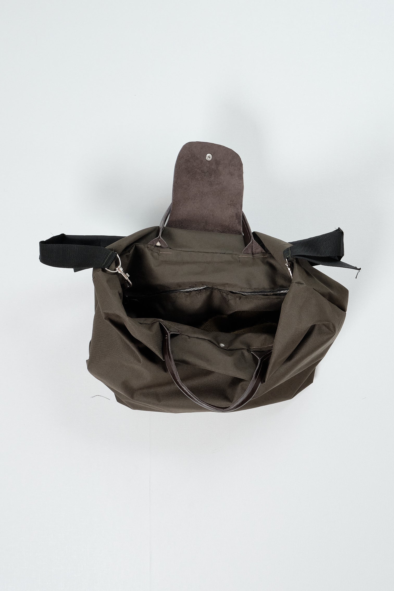 CF.22.14.05.01 PUFFED SHOPPER technical green