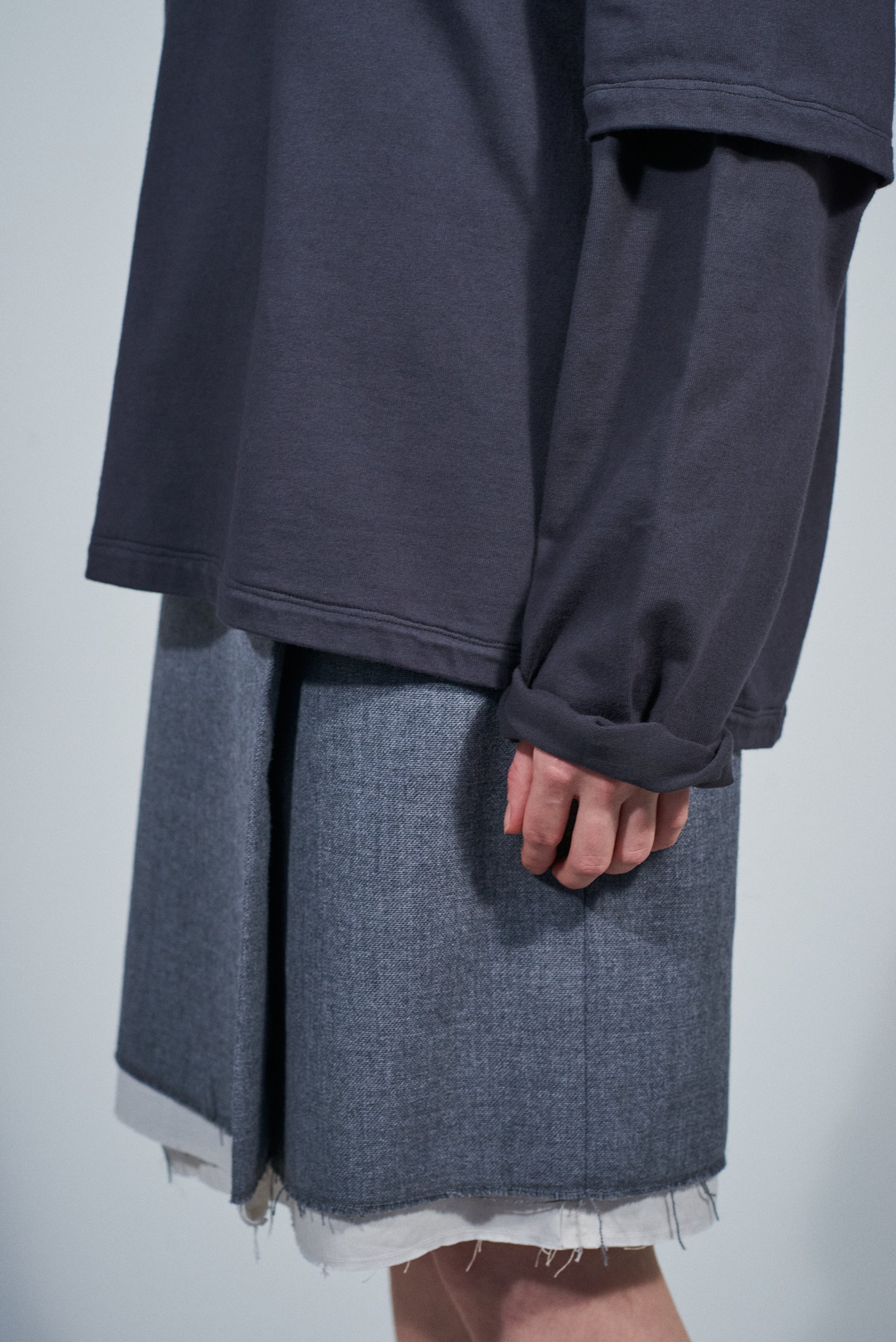 CF.22.01.06.01 DOUBLE SLEEVE BIG TEE heavy jersey grey green