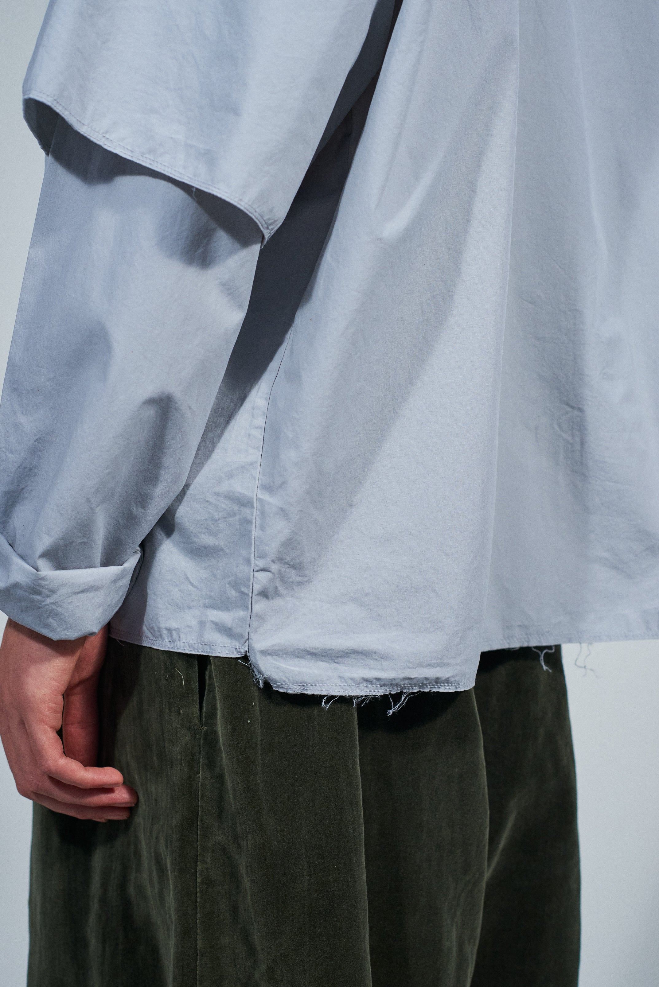 CF.22.04.04.02 DOUBLE SLEEVE SHIRT shirting light grey