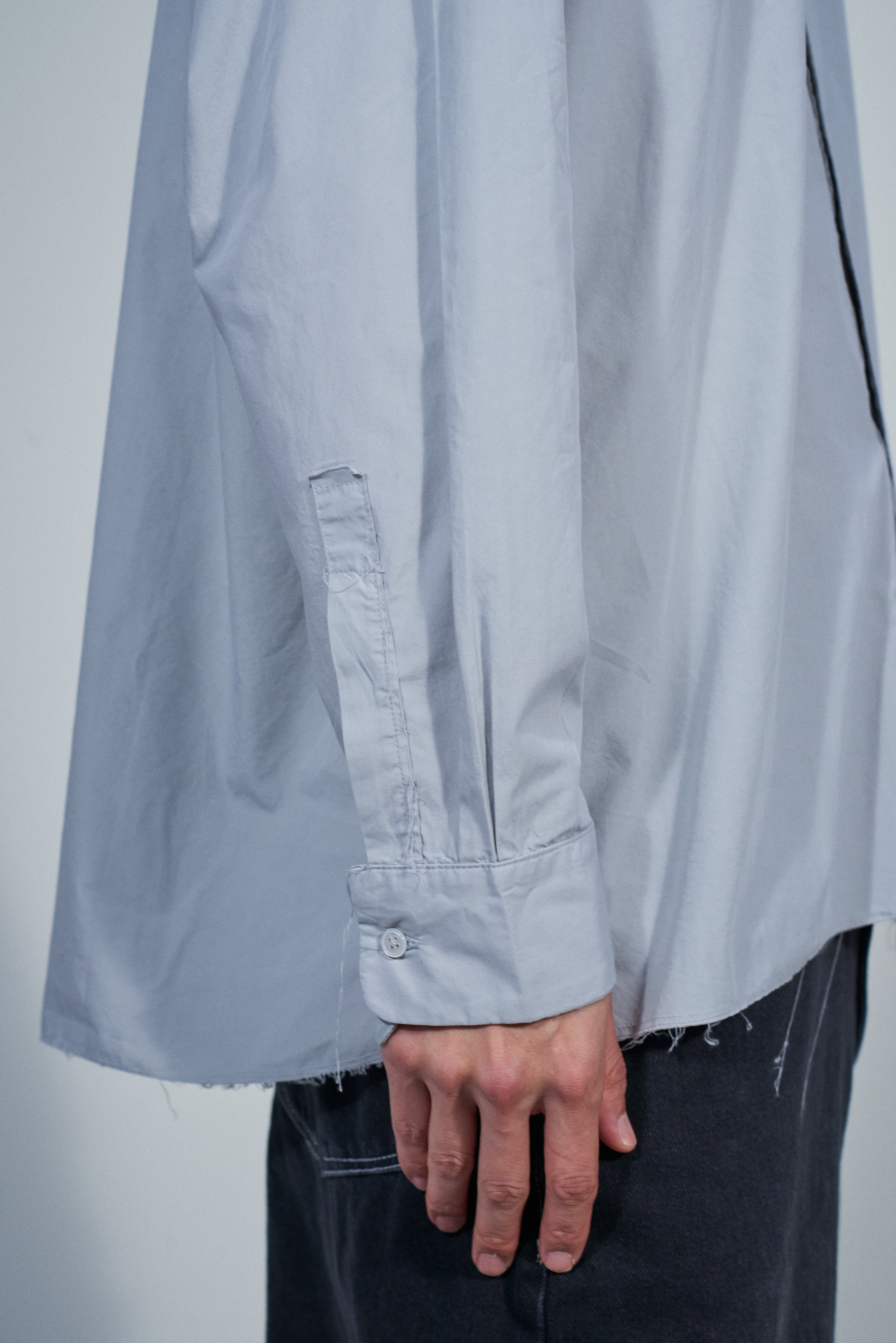 CF.22.04.02.01 NORMAL SHIRT cotton shirting light grey