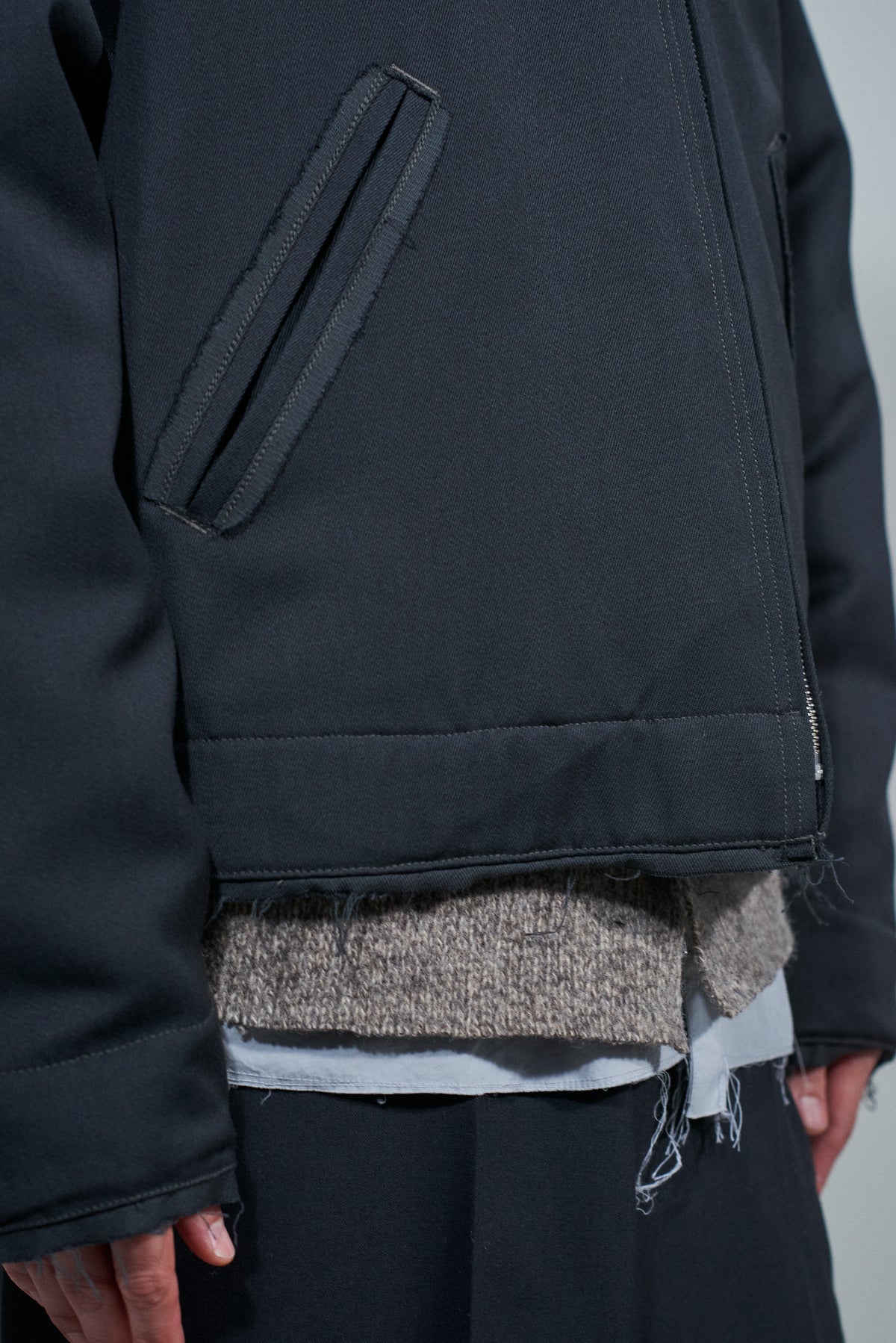 CF.22.10.03.01 WORKER JACKET wool twill grey