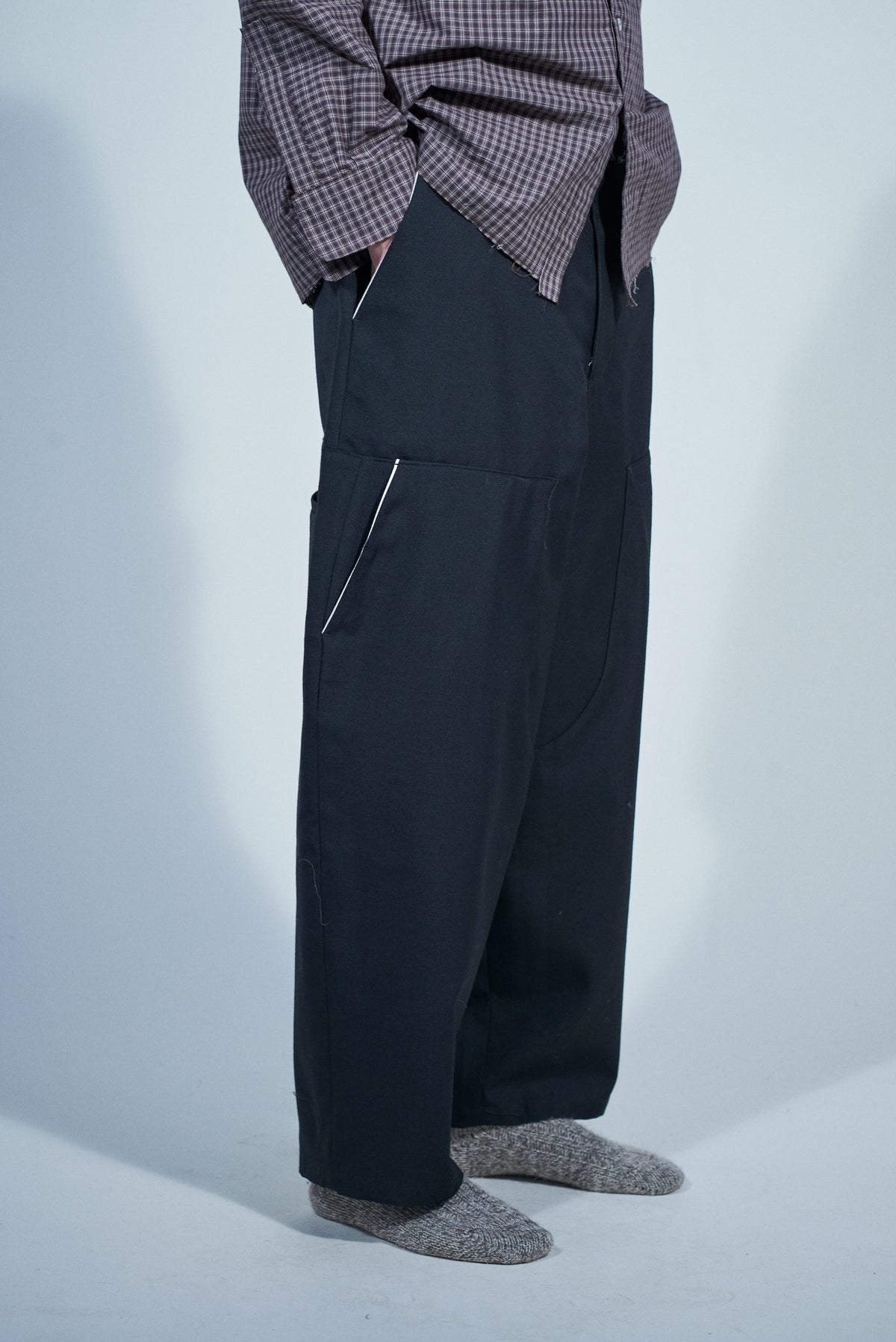 CF.22.06.05.01 DOUBLE PANTS poly/wool twill black