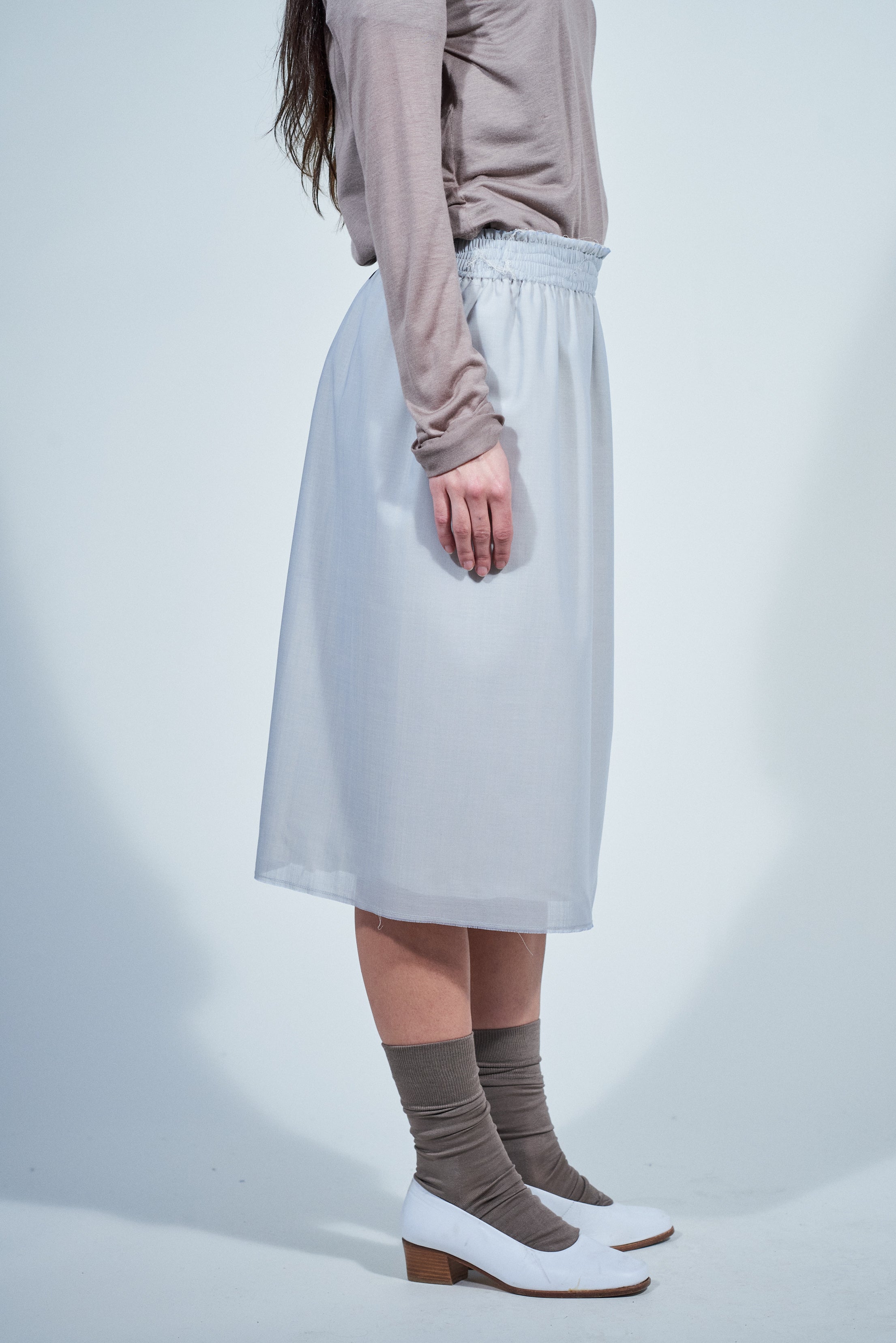 CF.22.07.01.02 GRANDMA SKIRT mesh wool light grey