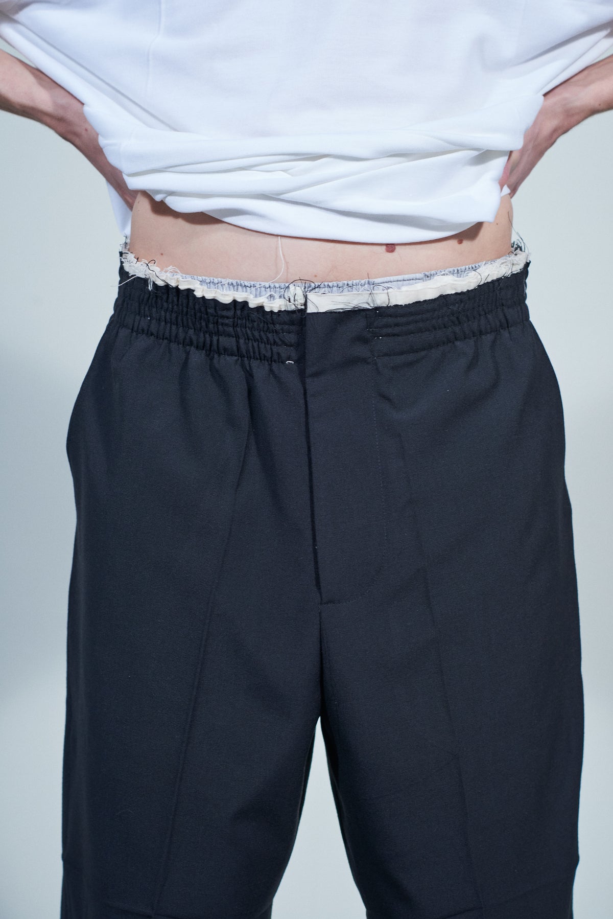 CF.22.18.03.01 FOLDED FAMILY PANTS wool/poly black