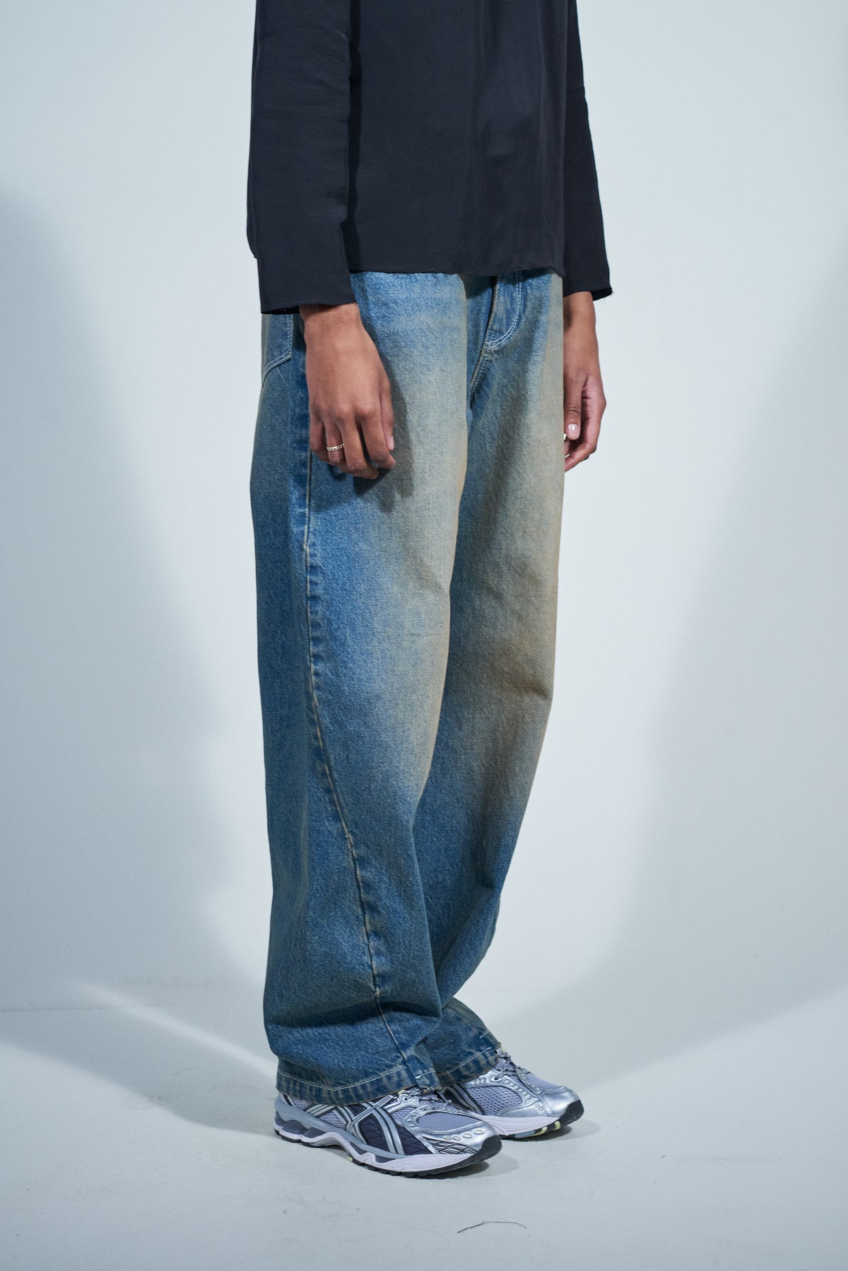CF.22.15.01.02 WOBBLY JEANS denim vintage blue/green