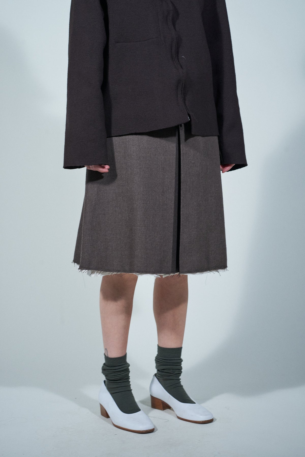CF.22.07.02.01 MIDI SKIRT big weave wool brown