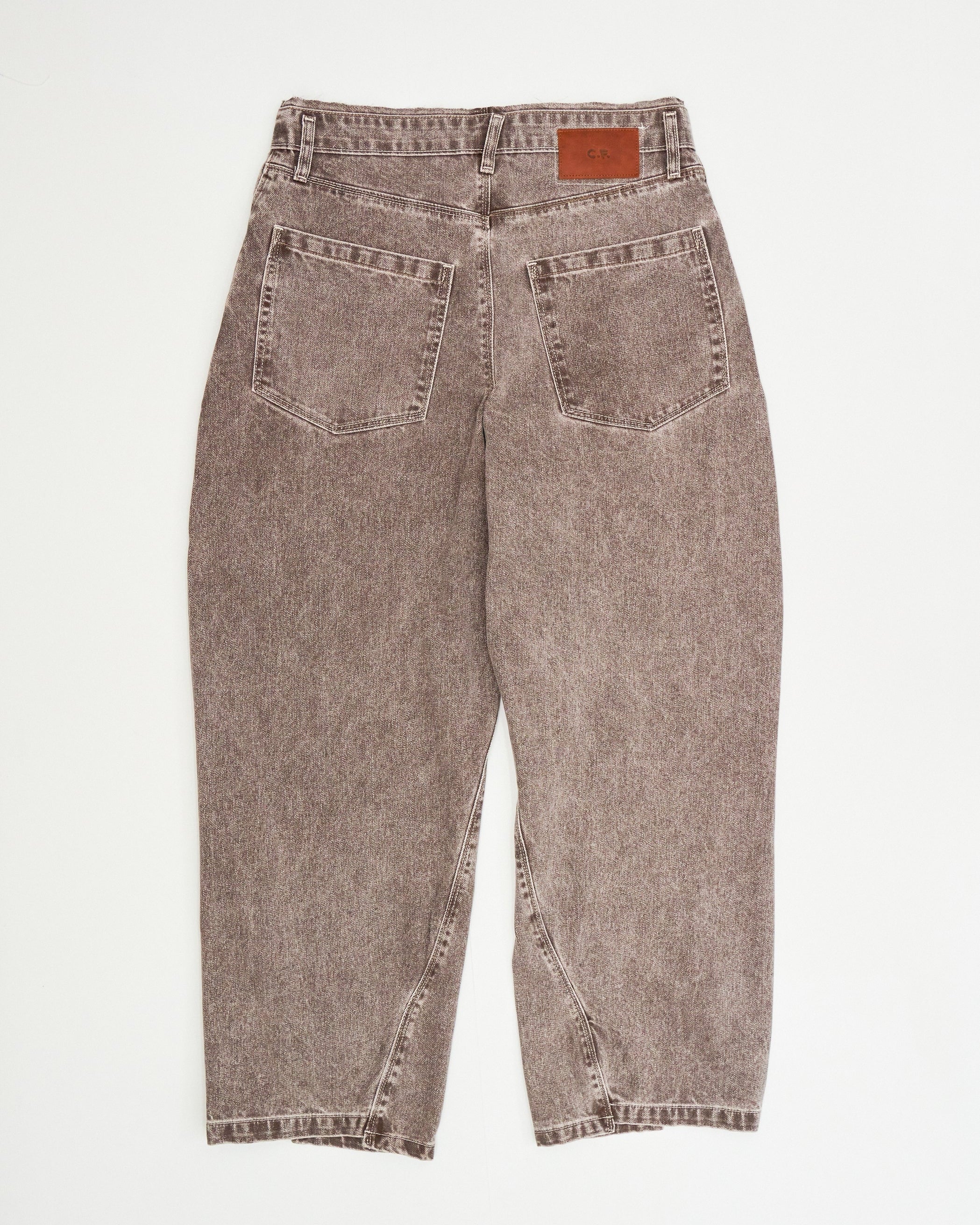 CF. EXCLUSIVE CROPPED WOBBLY JEANS brown