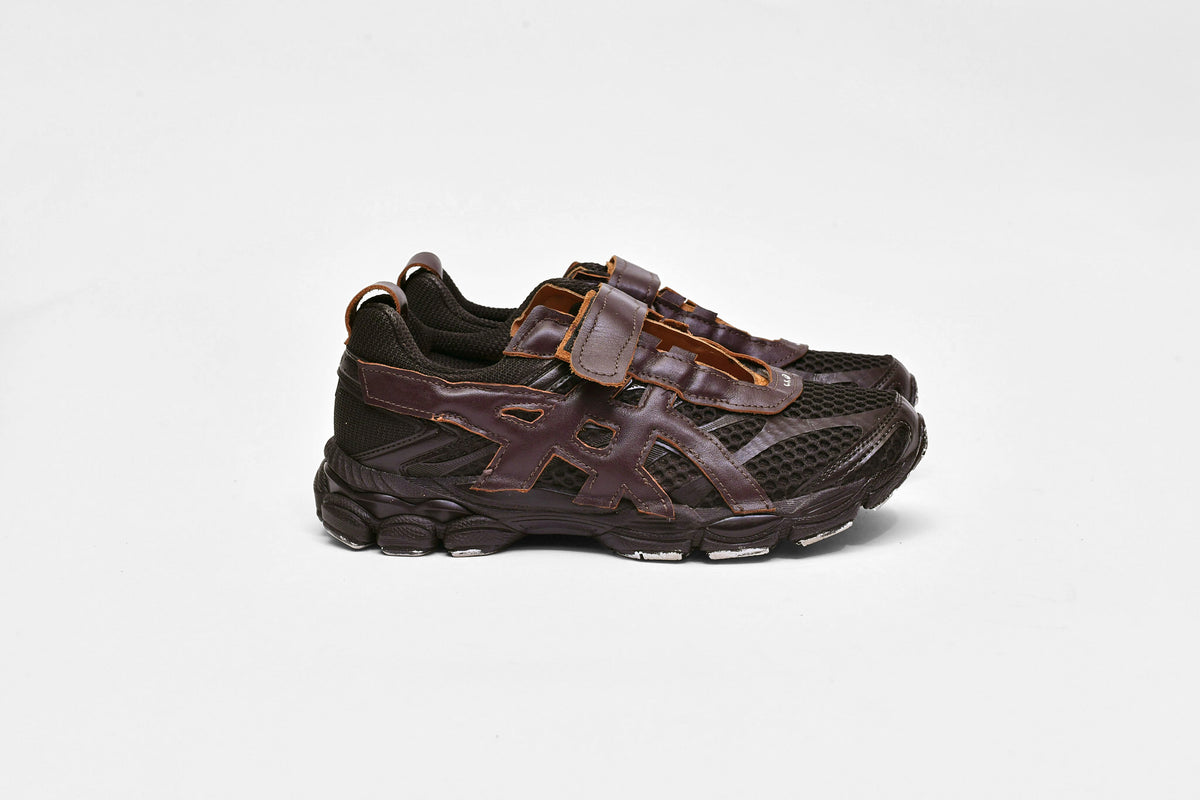 ASICS GEL-CUMULUS™ 16 Mary Jane brown
