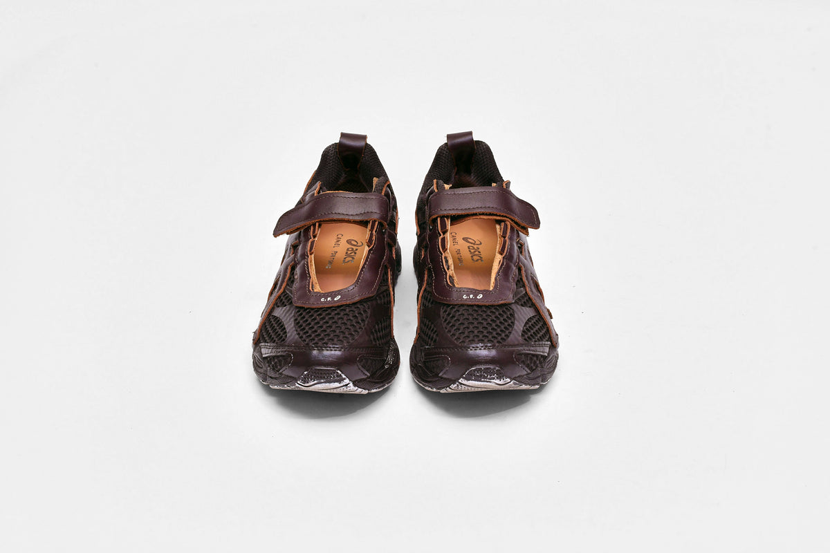 ASICS GEL-CUMULUS™ 16 Mary Jane brown