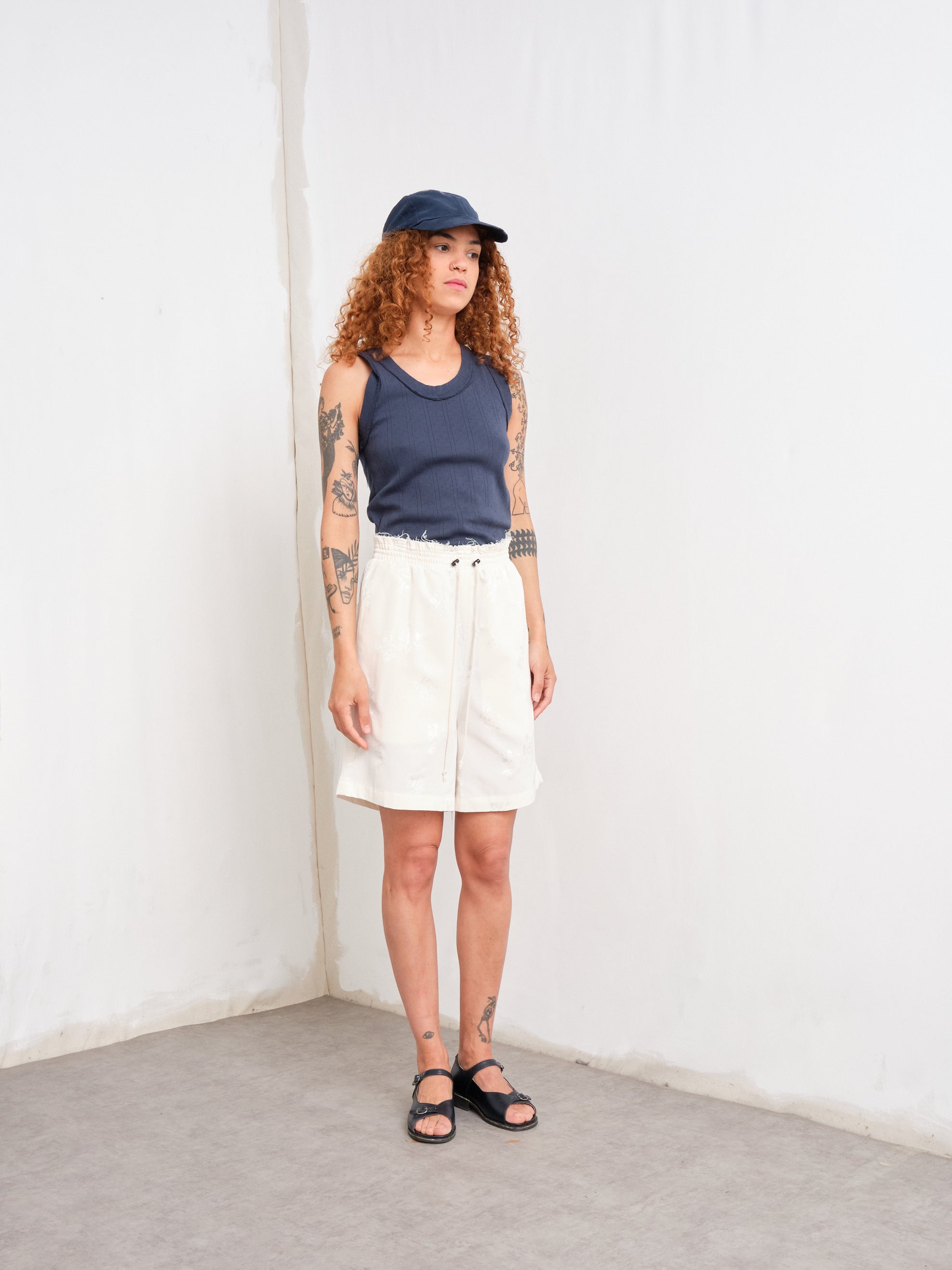 CF. EXCLUSIVES KNEE SHORTS flower jacquard