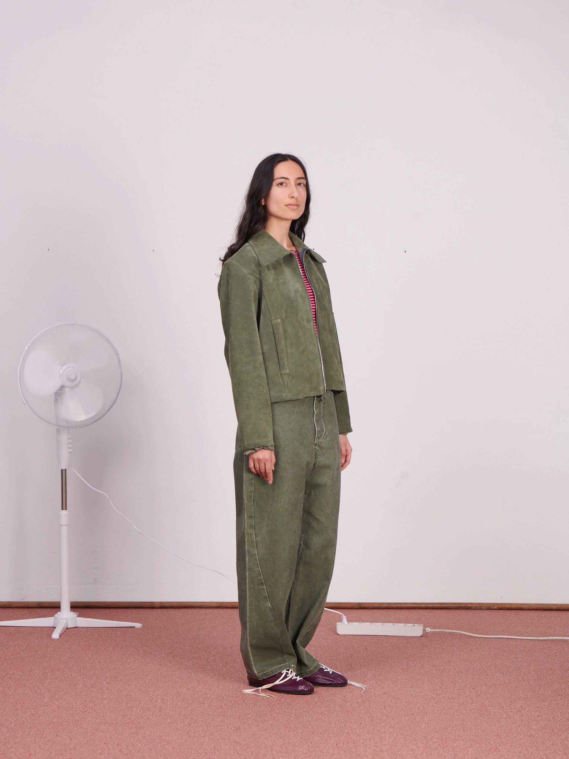CF.23.16.01.01 FITTED ZIP JACKET suede sage