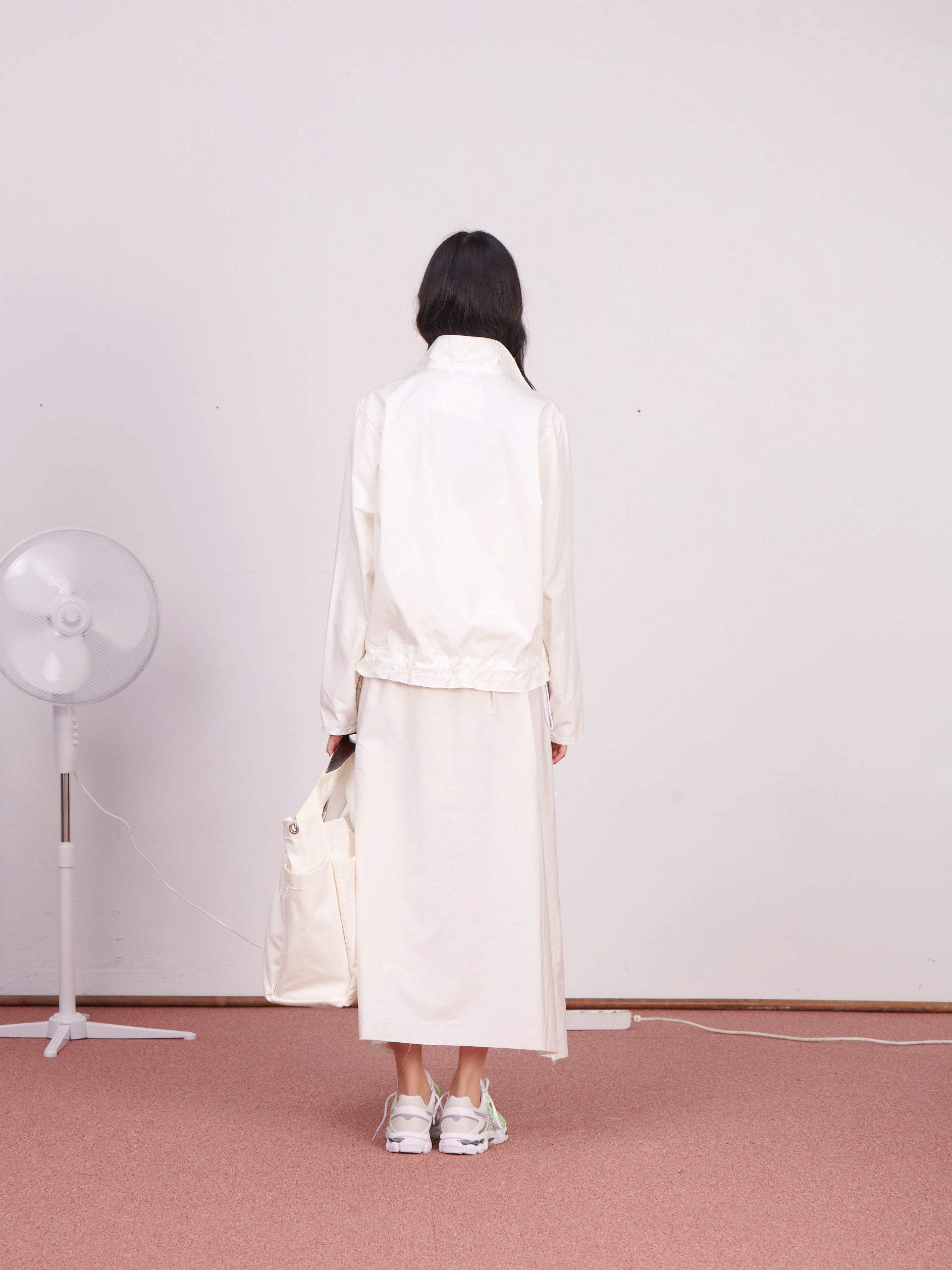 CF.23.09.01.01 TRACK JACKET light canvas optical white
