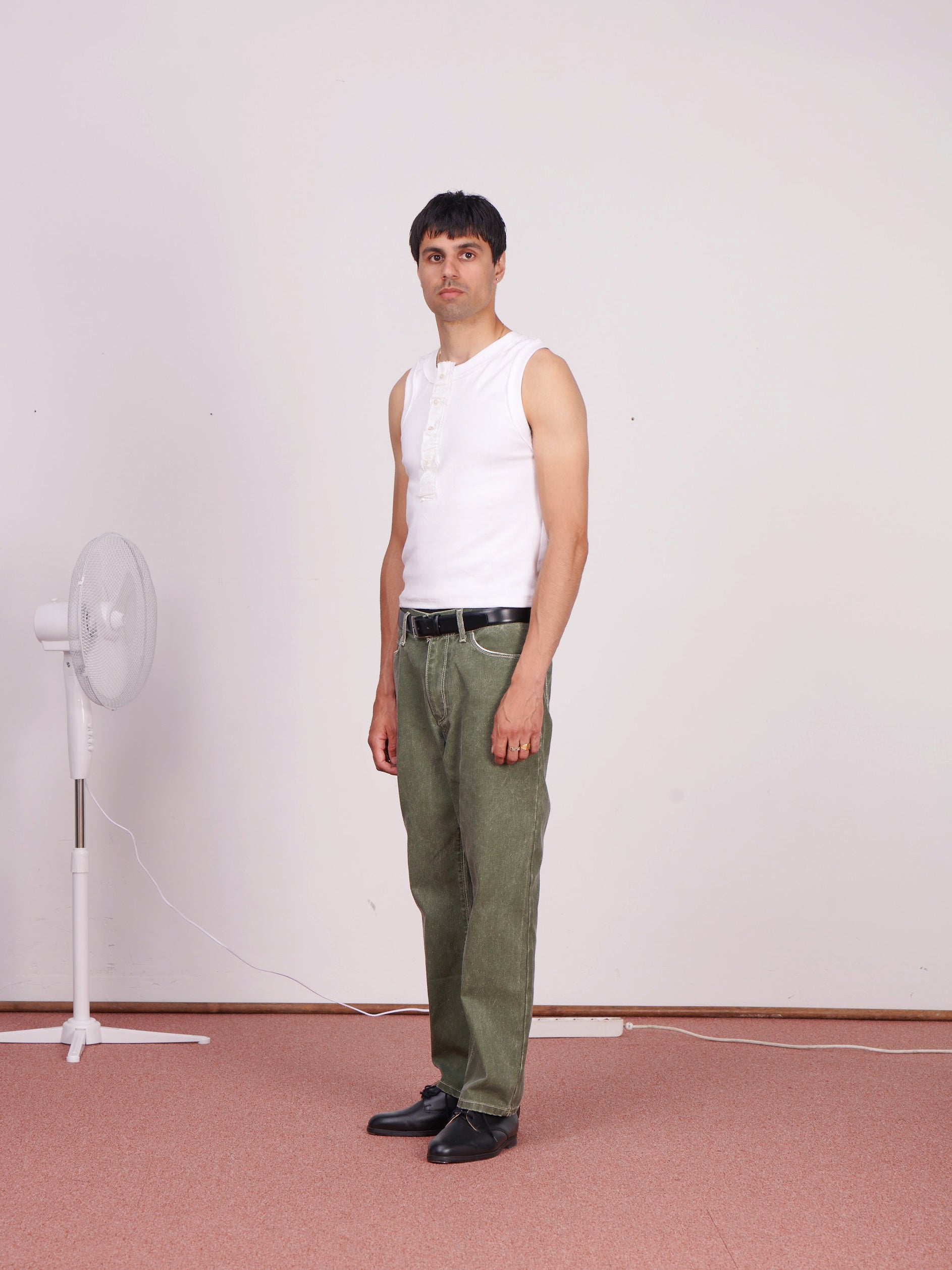 CF.23.15.02.01 SLIM SLACK coated denim green