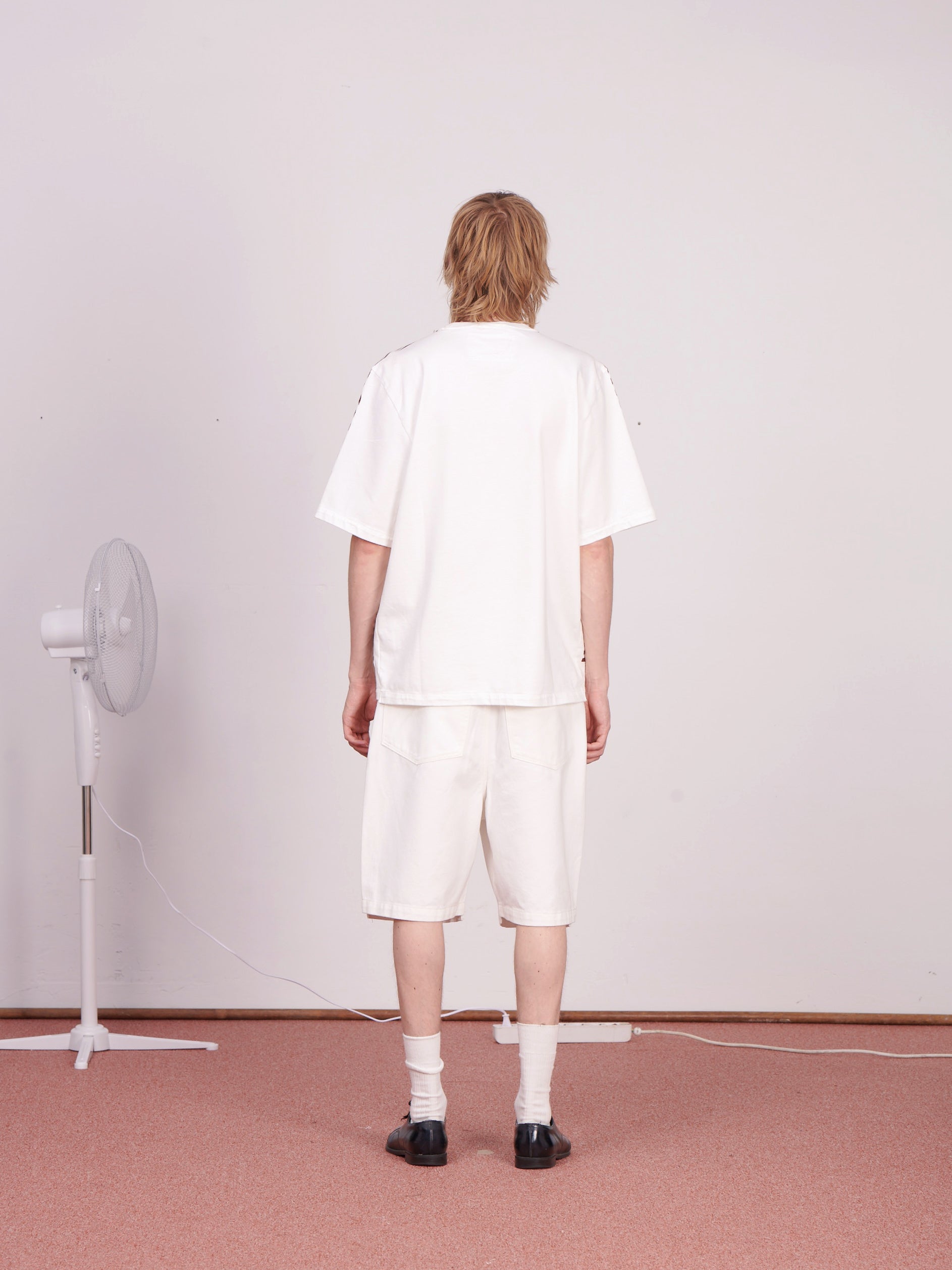 CF.23.15.01.02 WIDE SHORTS twill off-white