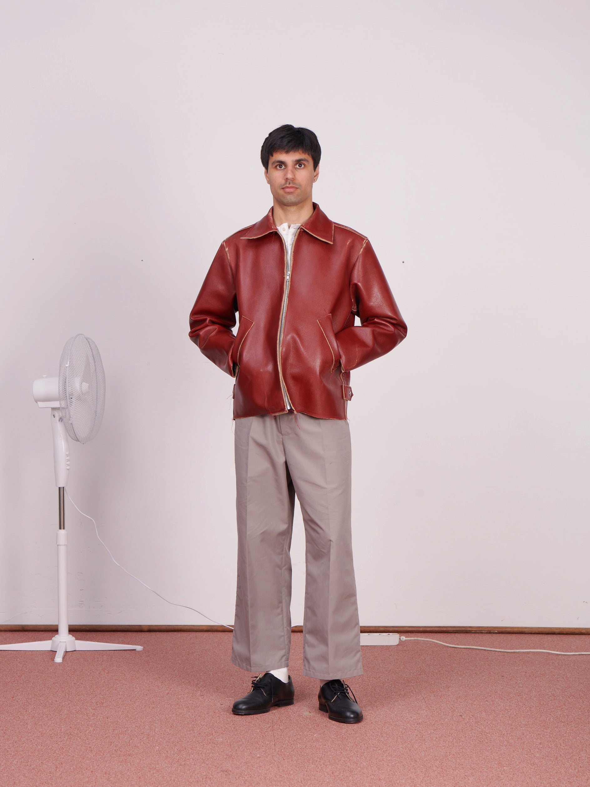 CF.23.16.02.01 SIMPLE JACKET cow leather red cracked