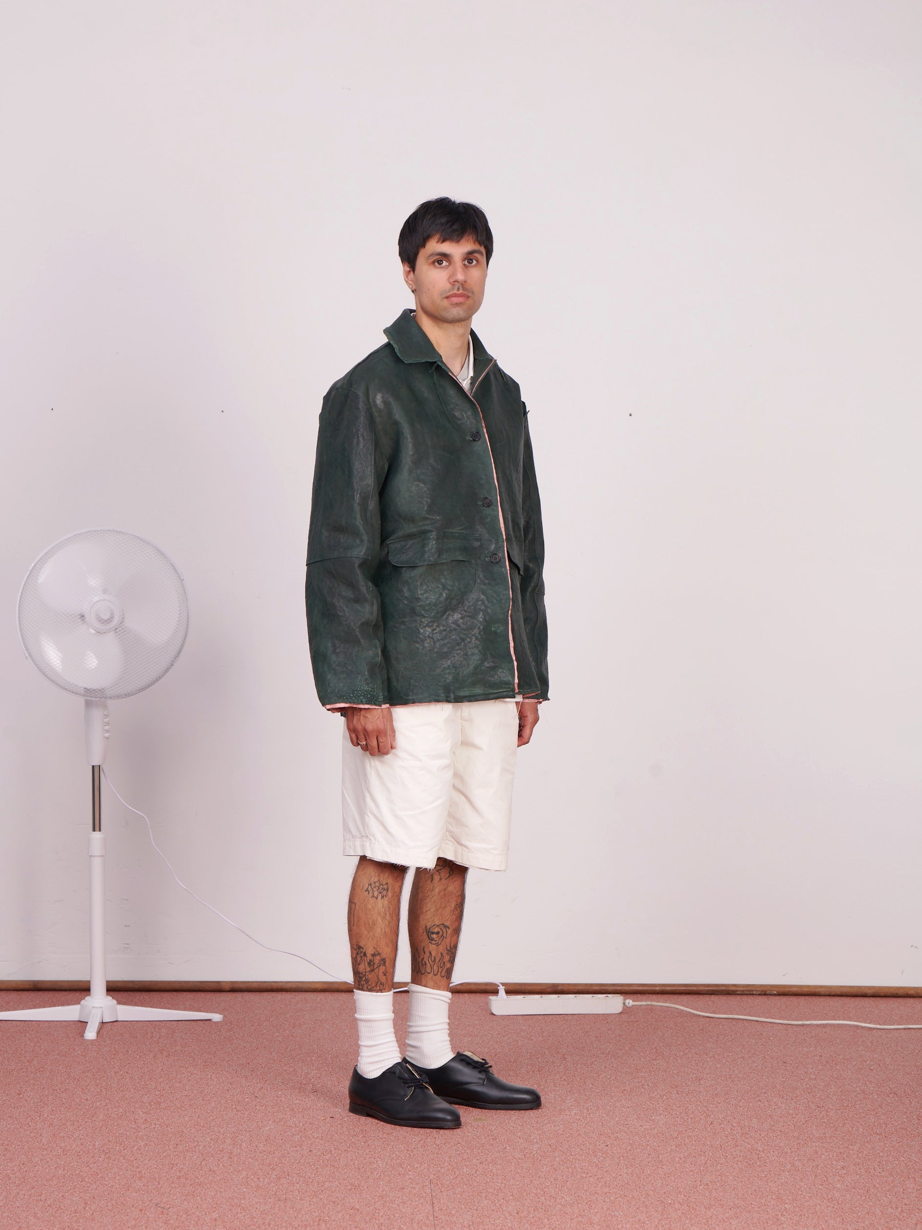 CF.23.16.03.01 CHORE JACKET calf leather green