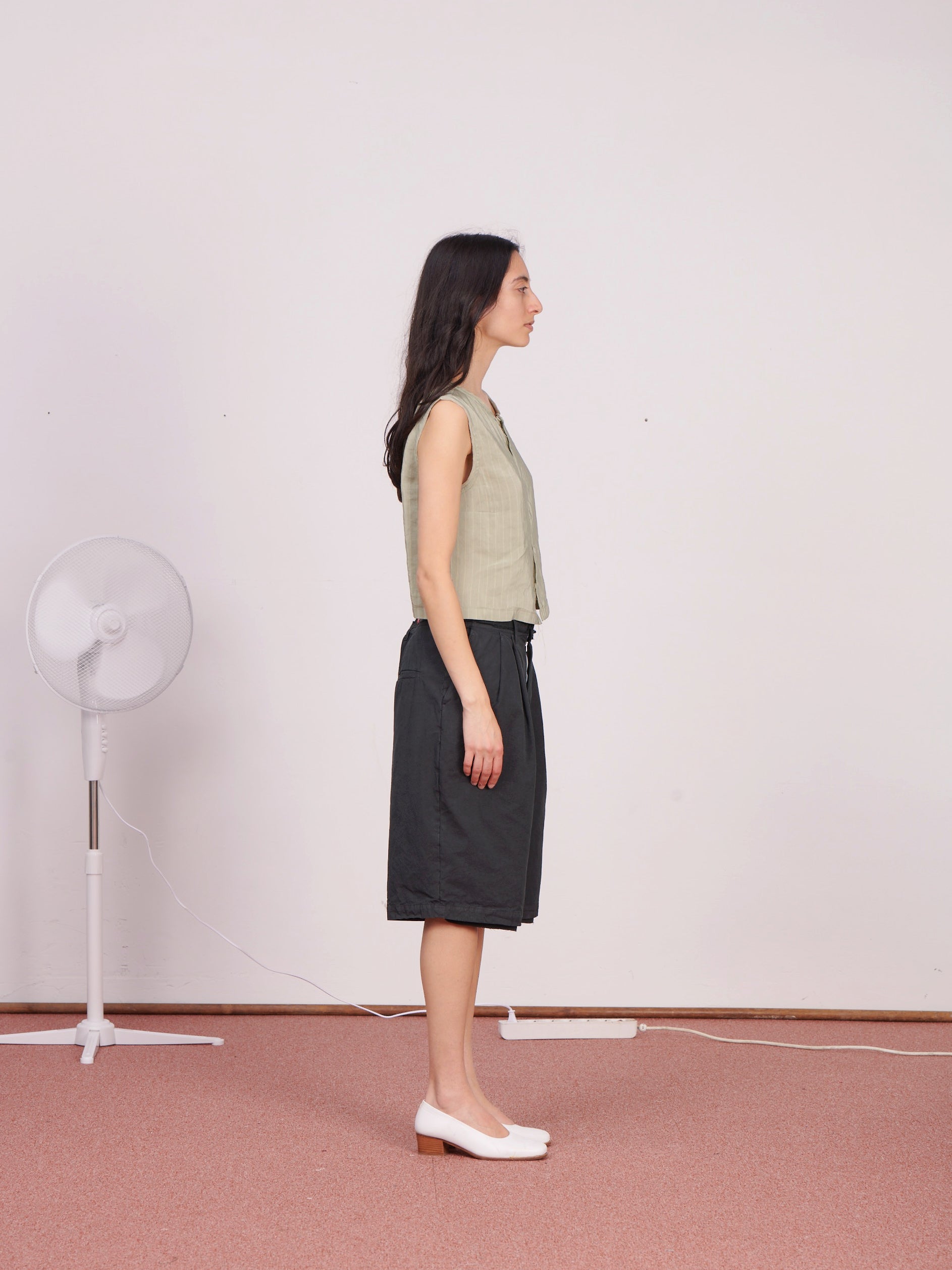 CF.23.13.04.02 SUIT PANTS SHORTS light canvas dark green