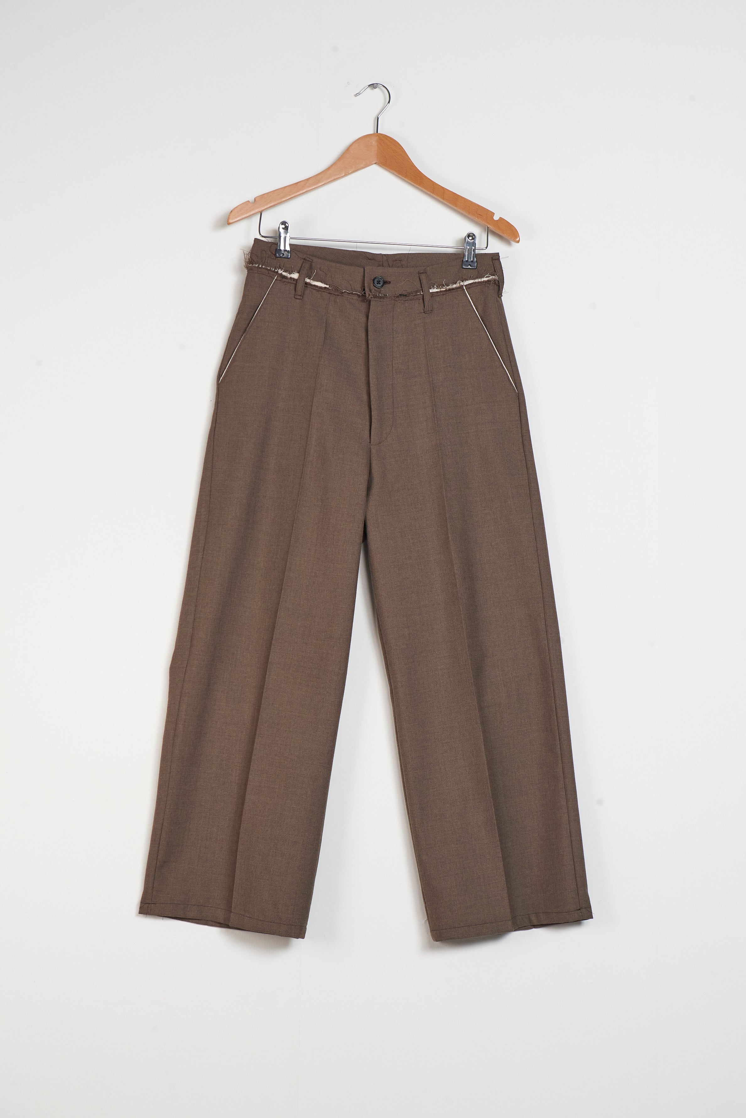 CF.20.06.06.01 STRAIGHT SLACK brown