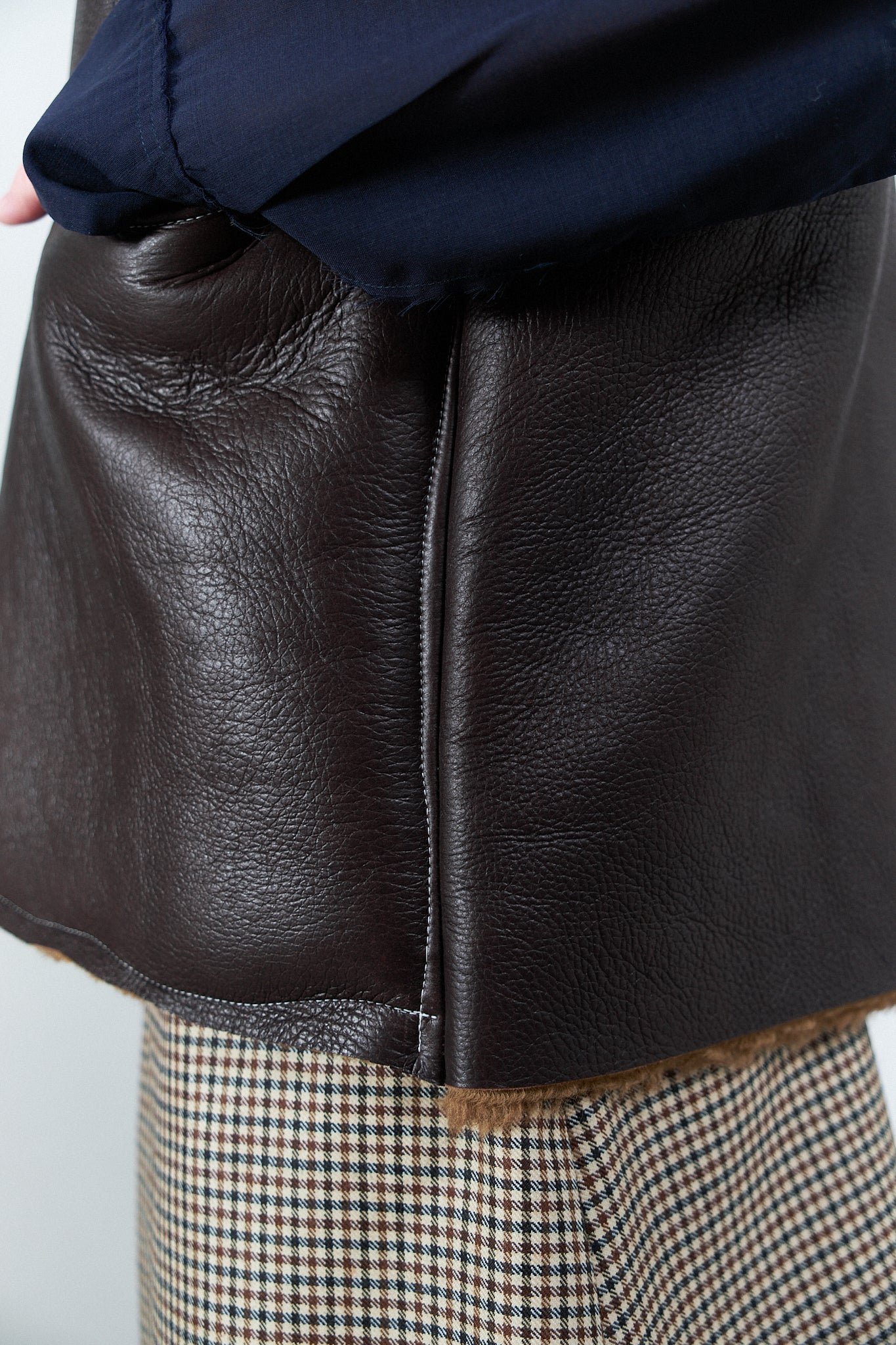 CF.20.05.04.01 SHEEP VEST brown