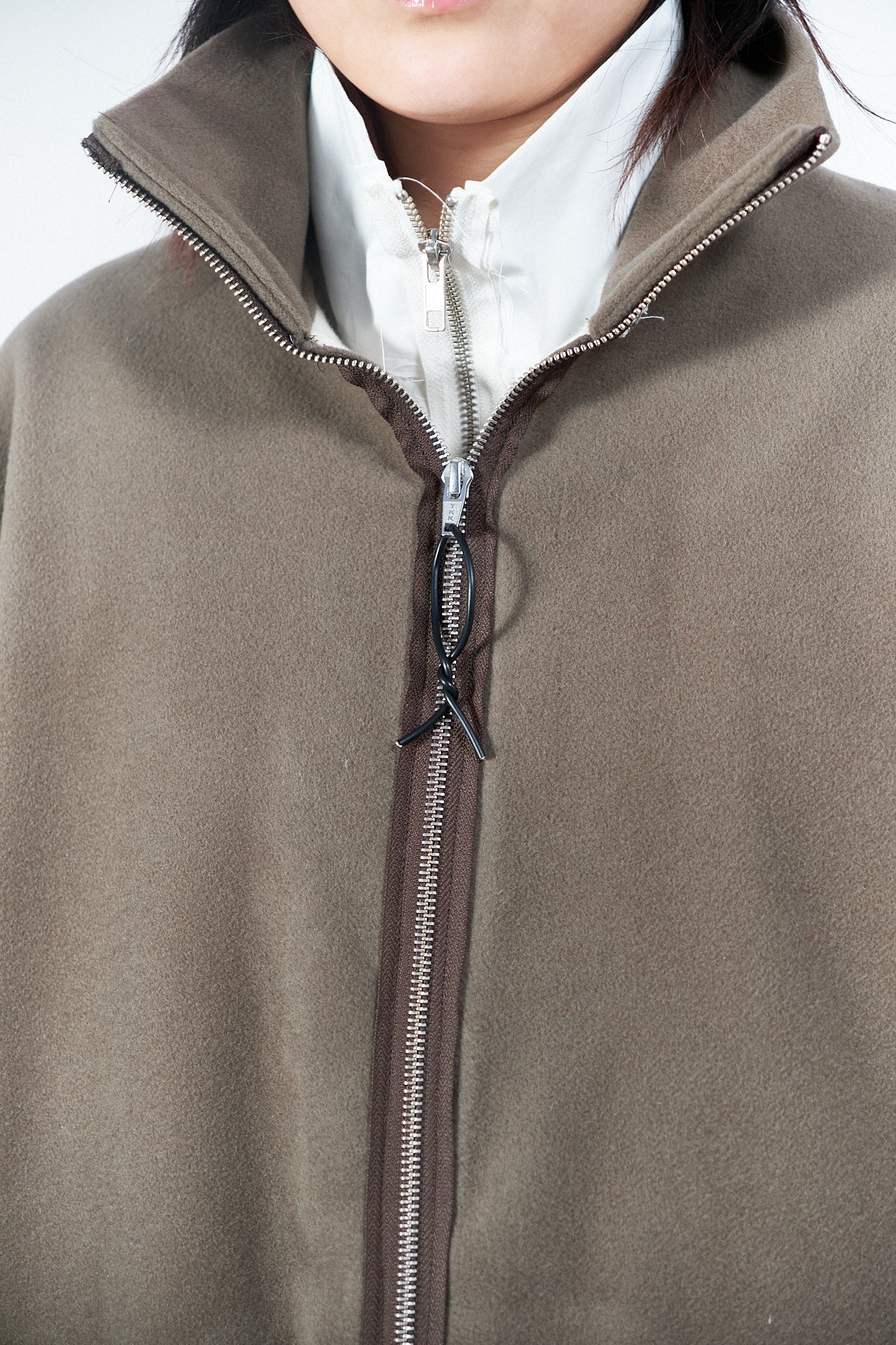 CF.20.09.03.01 FLEECE ANORAK taupe