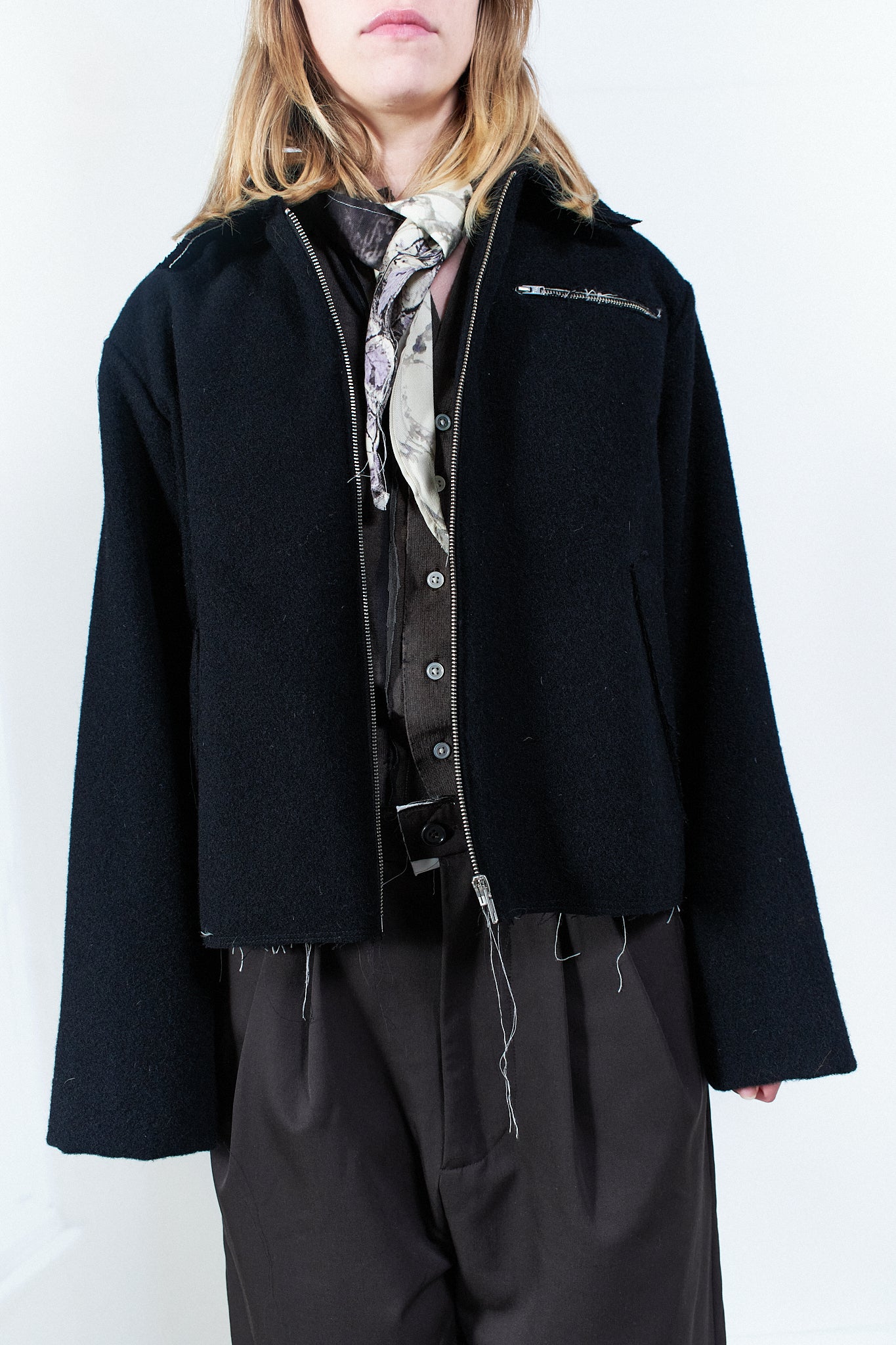 CF.20.10.02.01 FITTED SIMPLE JACKET black