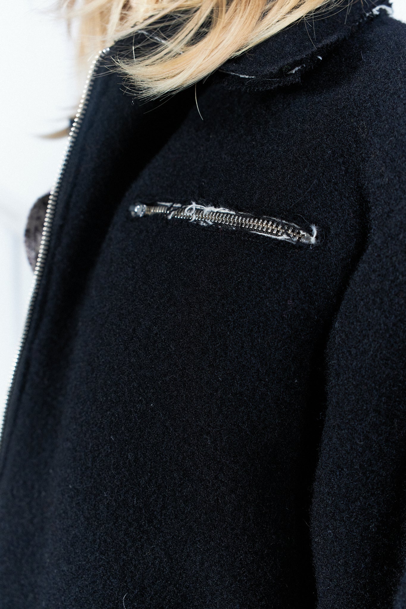 CF.20.10.02.01 FITTED SIMPLE JACKET black
