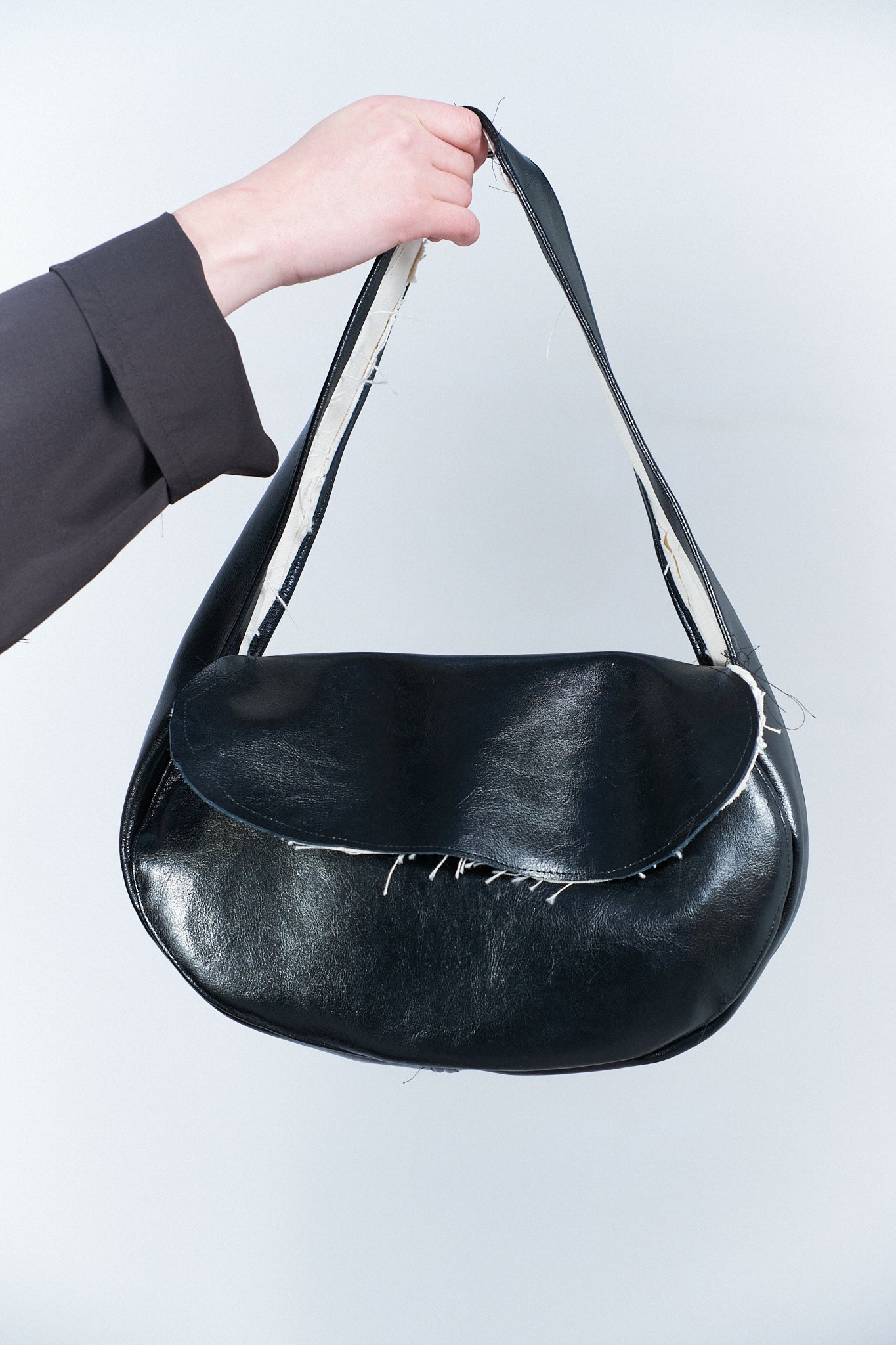 CF.20.11.04.01 SADDLE BAG black