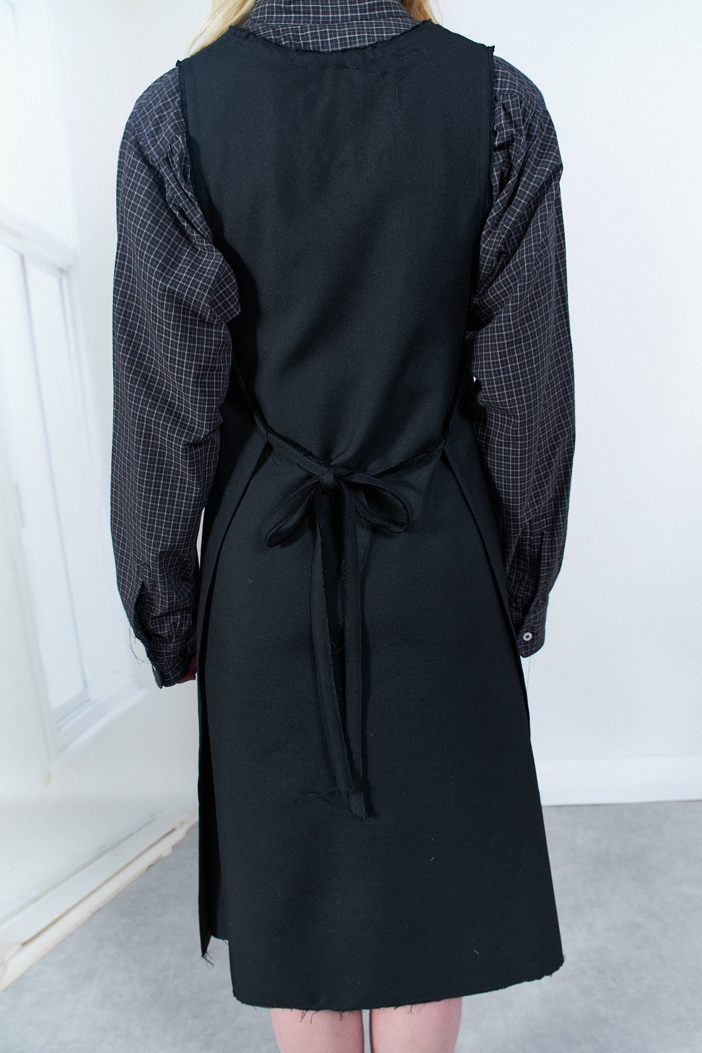 CF.20.08.04.02 WRAP DRESS black