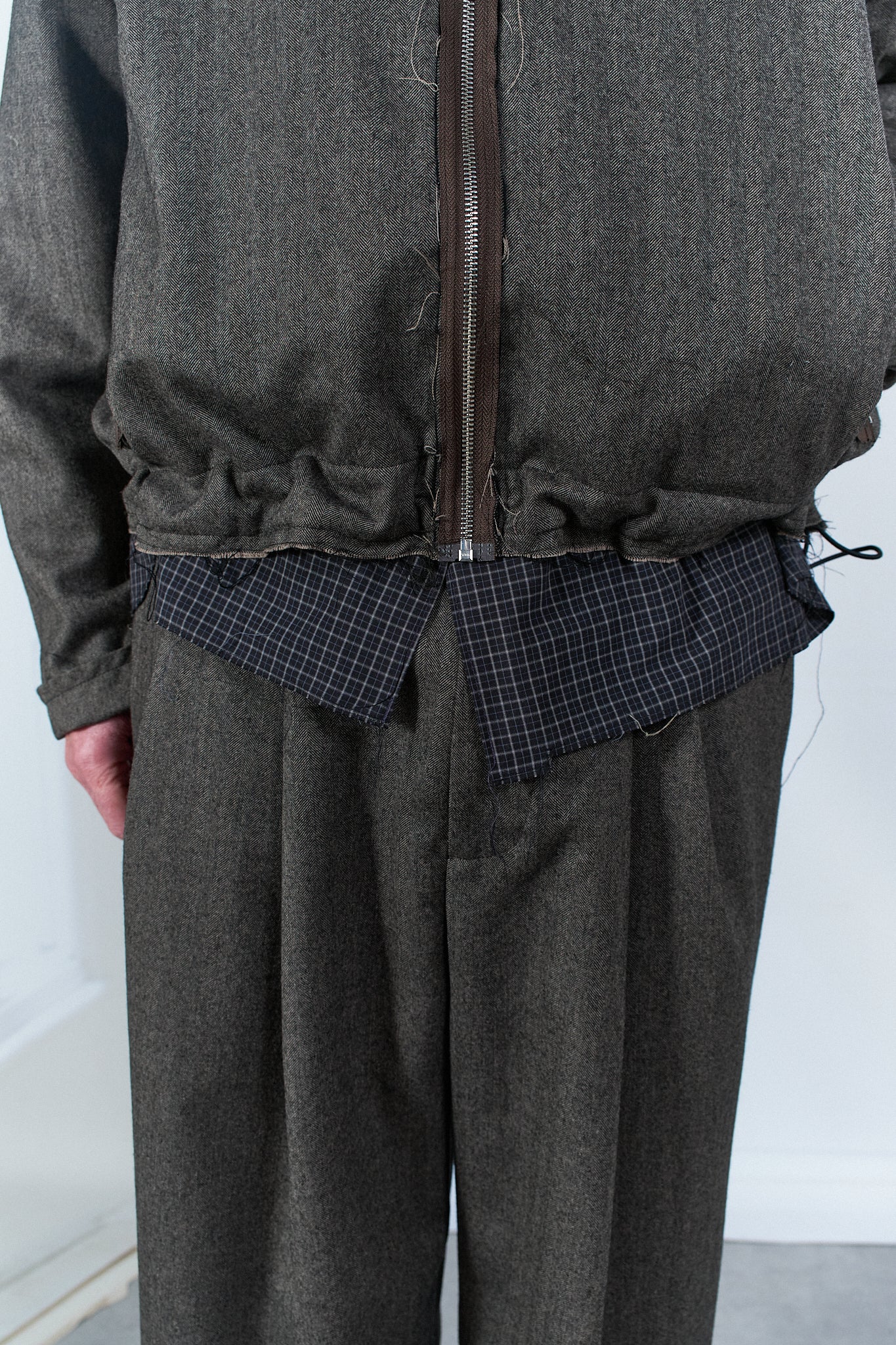 CF.20.09.02.02 TRACK JACKET WOOL herringbone