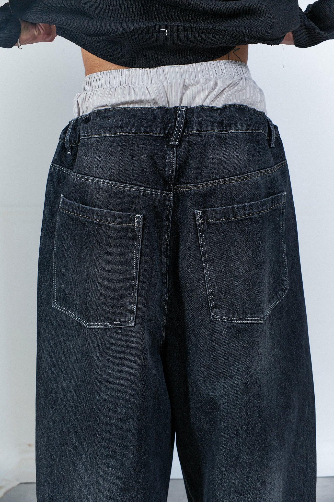 CF.20.06.04.01 BIG JEANS black