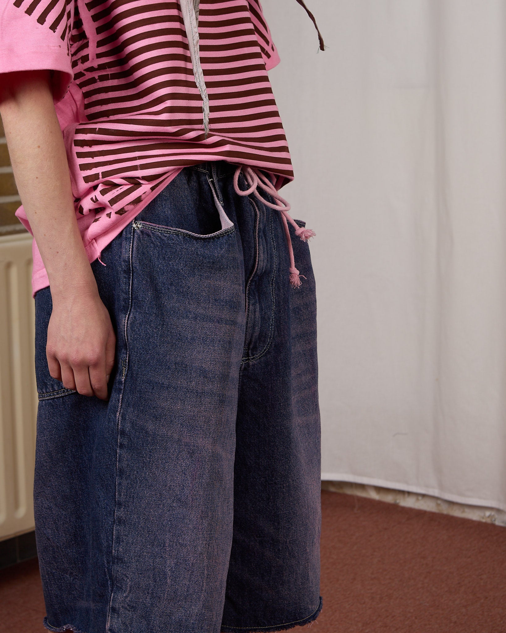 CF.23.15.04.01 BIG SHORTS washed denim blue/pink overdye