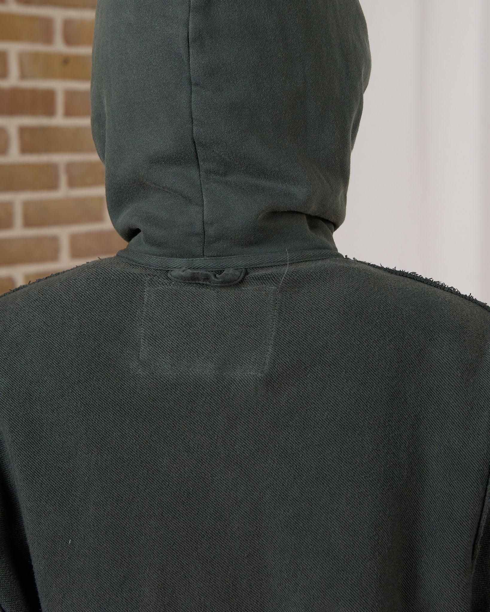 CF.23.02.01.02 FITTED INSIDE-OUT ZIP HOODIE heavy diagonal sweat sage/black faded