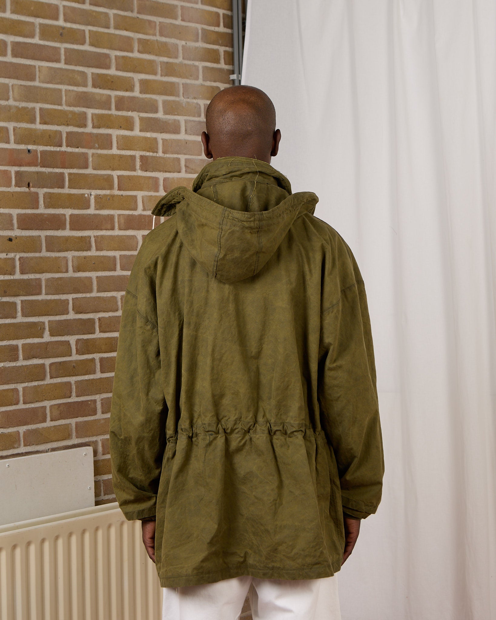 CF.23.10.05.01 OUTDOOR JACKET waxed cotton faded green