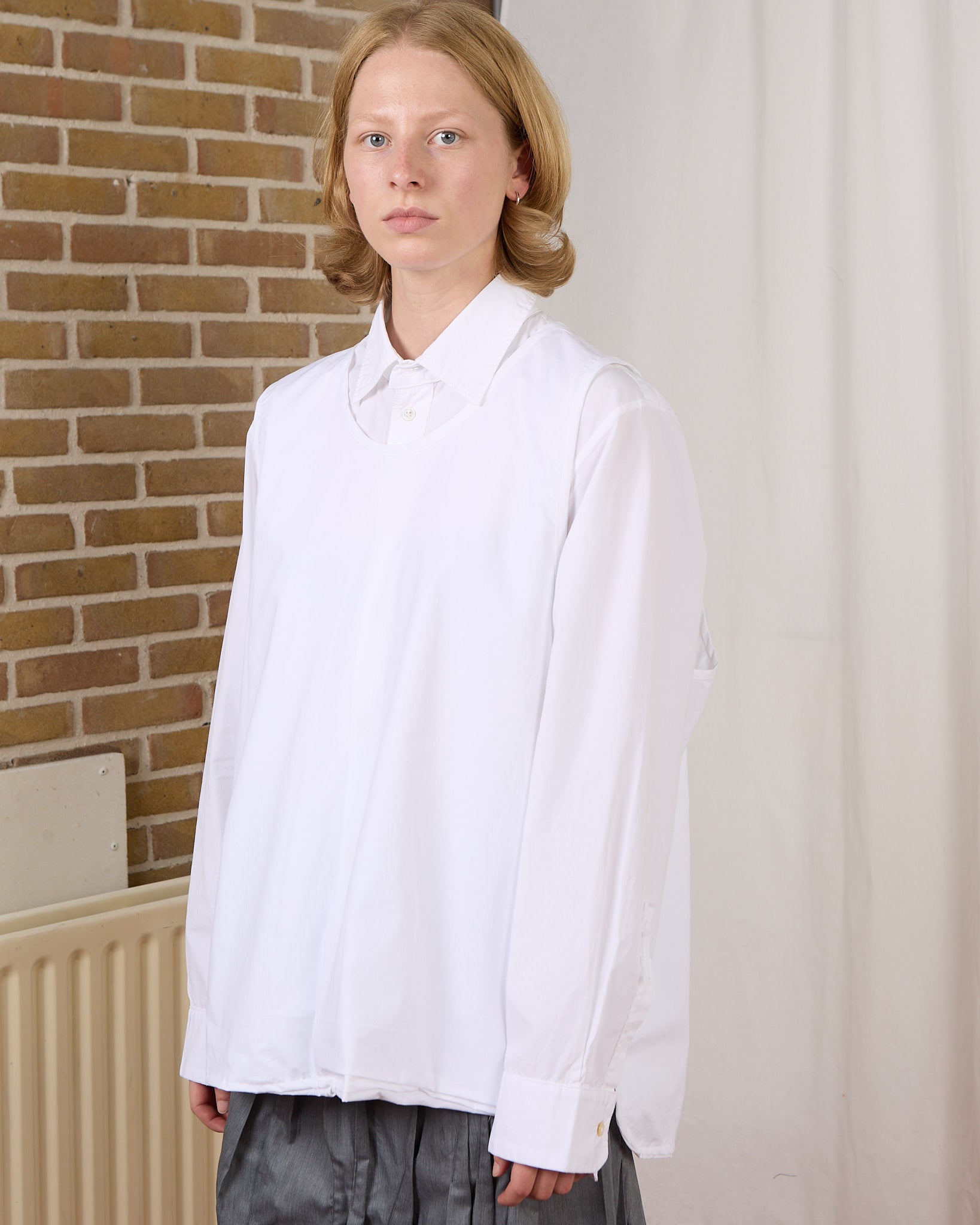 CF.23.RESEARCH.17.03 DOUBLE TANK/SHIRT WOVEN shirting cotton crisp white