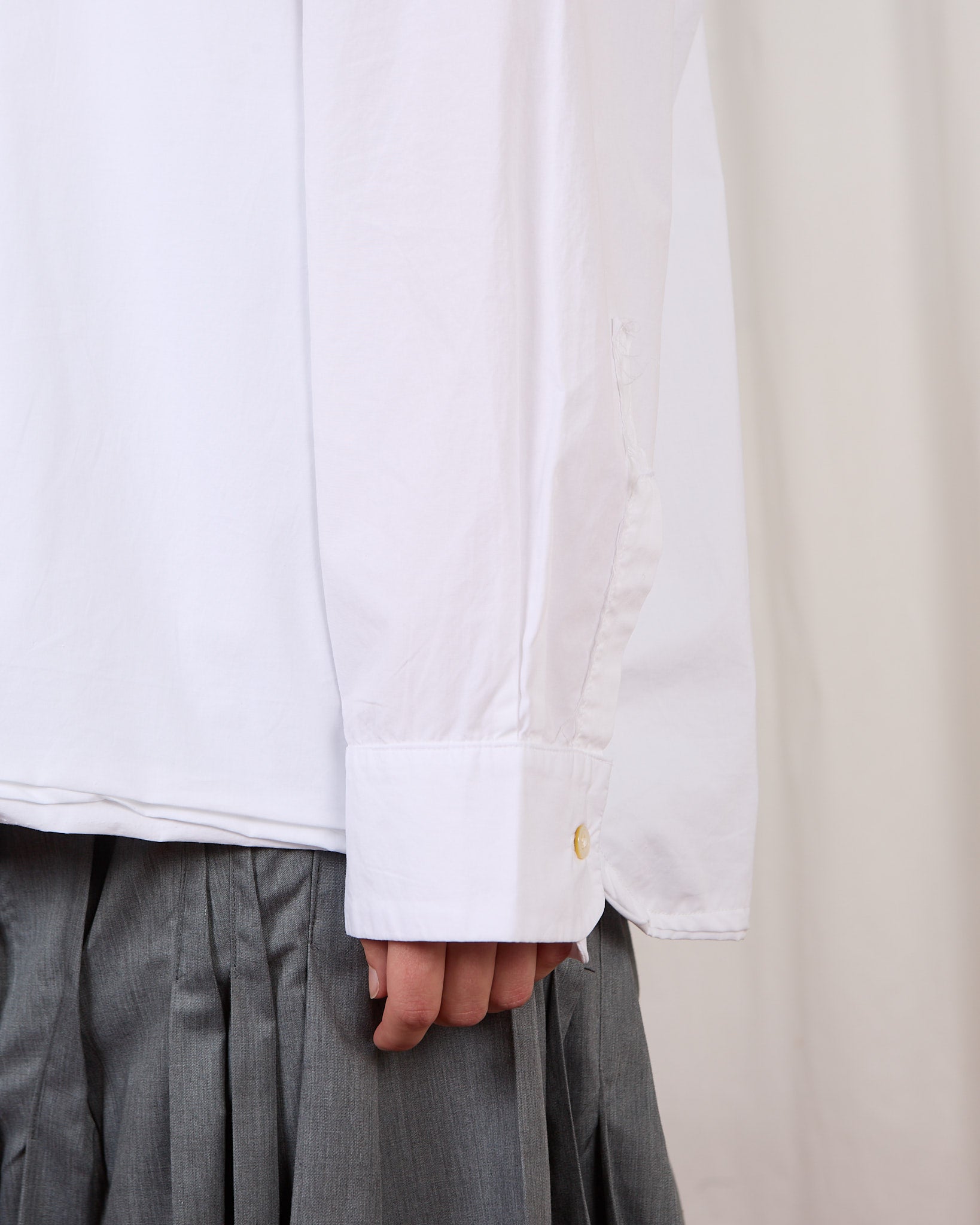 CF.23.RESEARCH.17.03 DOUBLE TANK/SHIRT WOVEN shirting cotton crisp white