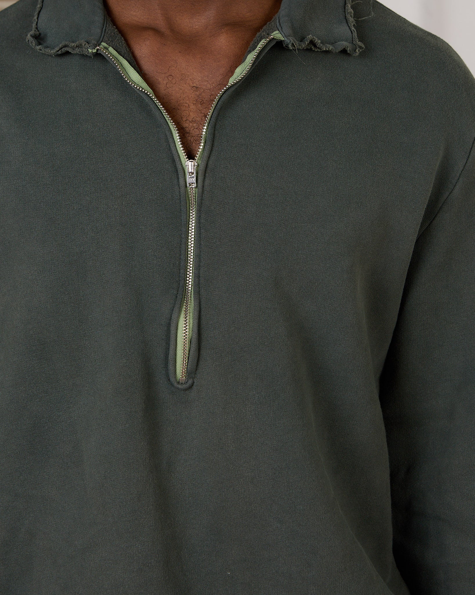 CF.23.02.02.02 POLO HALFZIP semi-brushed sweat sage/black faded