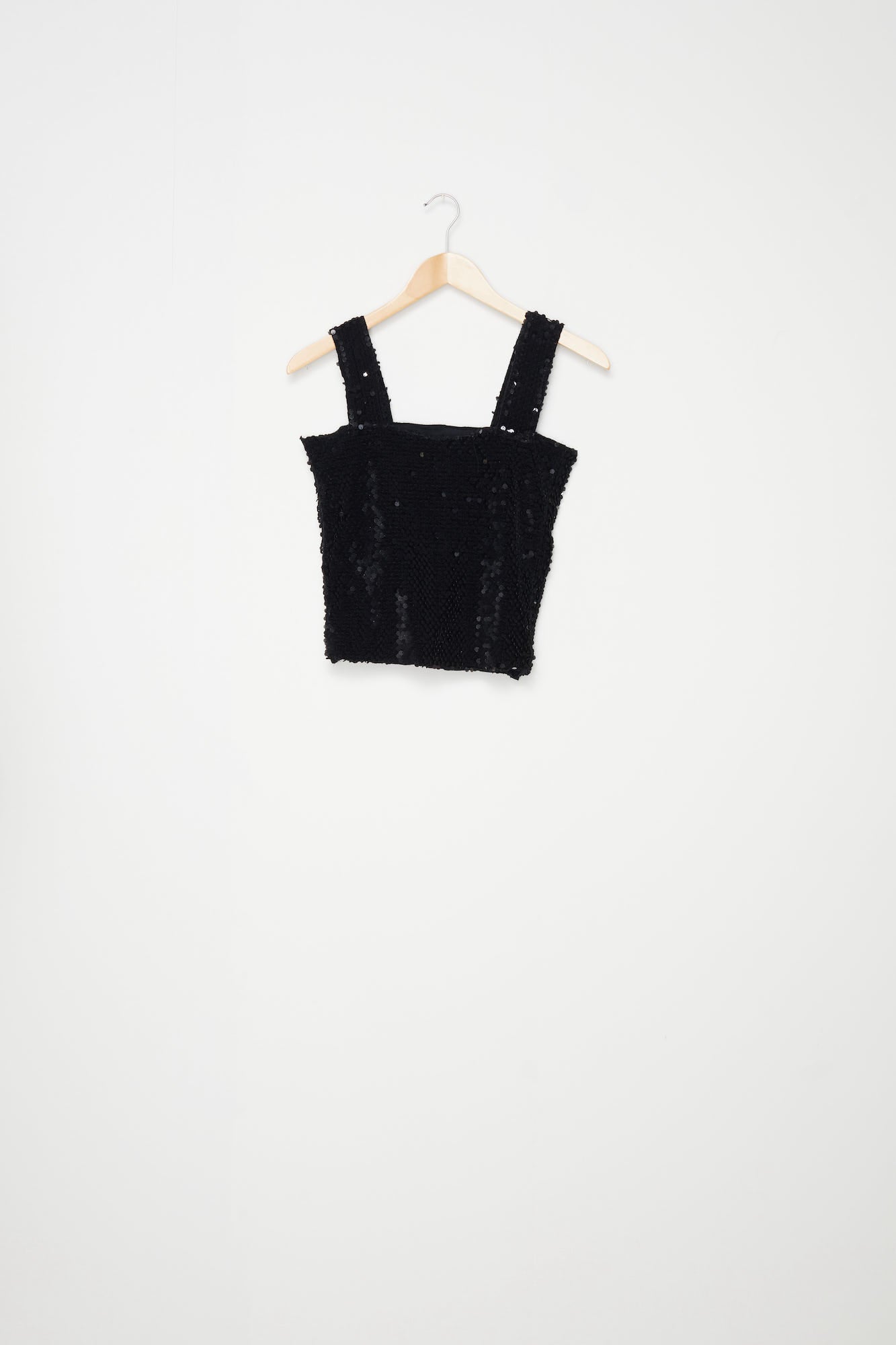 CF. SEQUIN TOP black