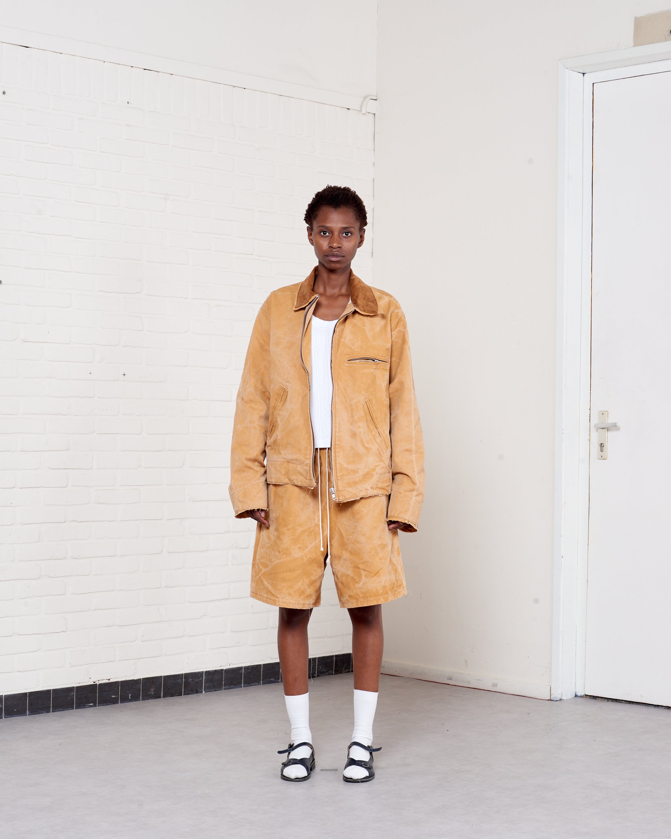 CF.21.10.01.01 WORKER JACKET washed canvas sand vintage wash