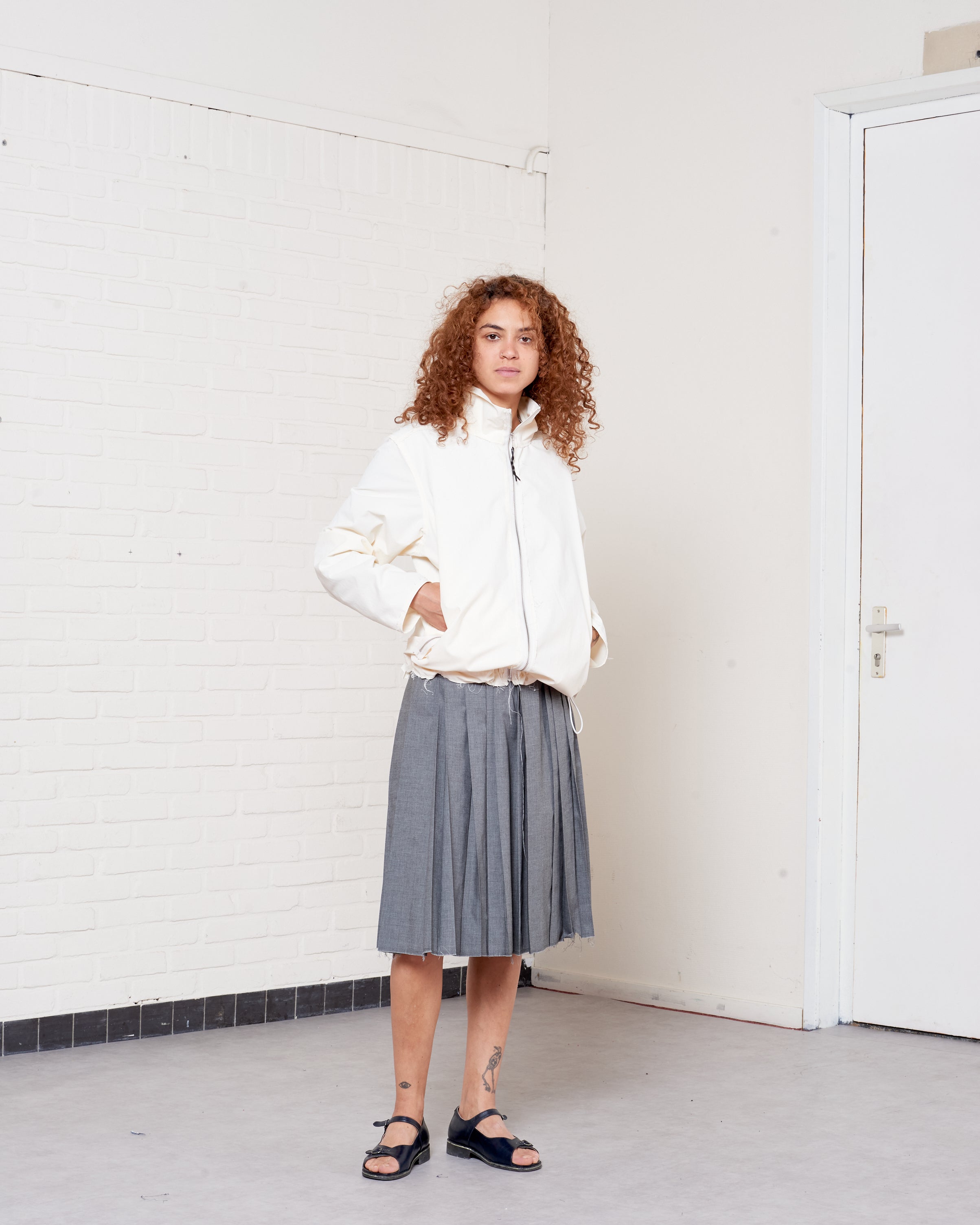 CF.21.07.02.01 PLEATS SKIRT grey