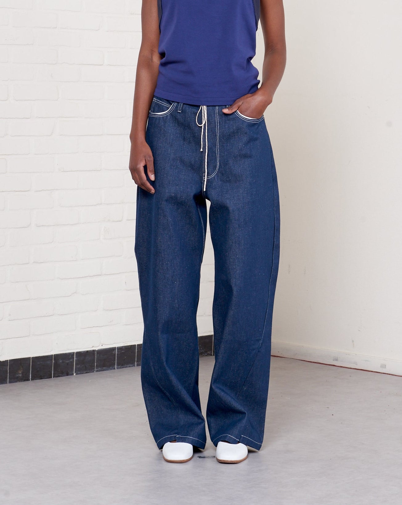 CF.21.15.03.01 WOBBLY JEANS raw denim