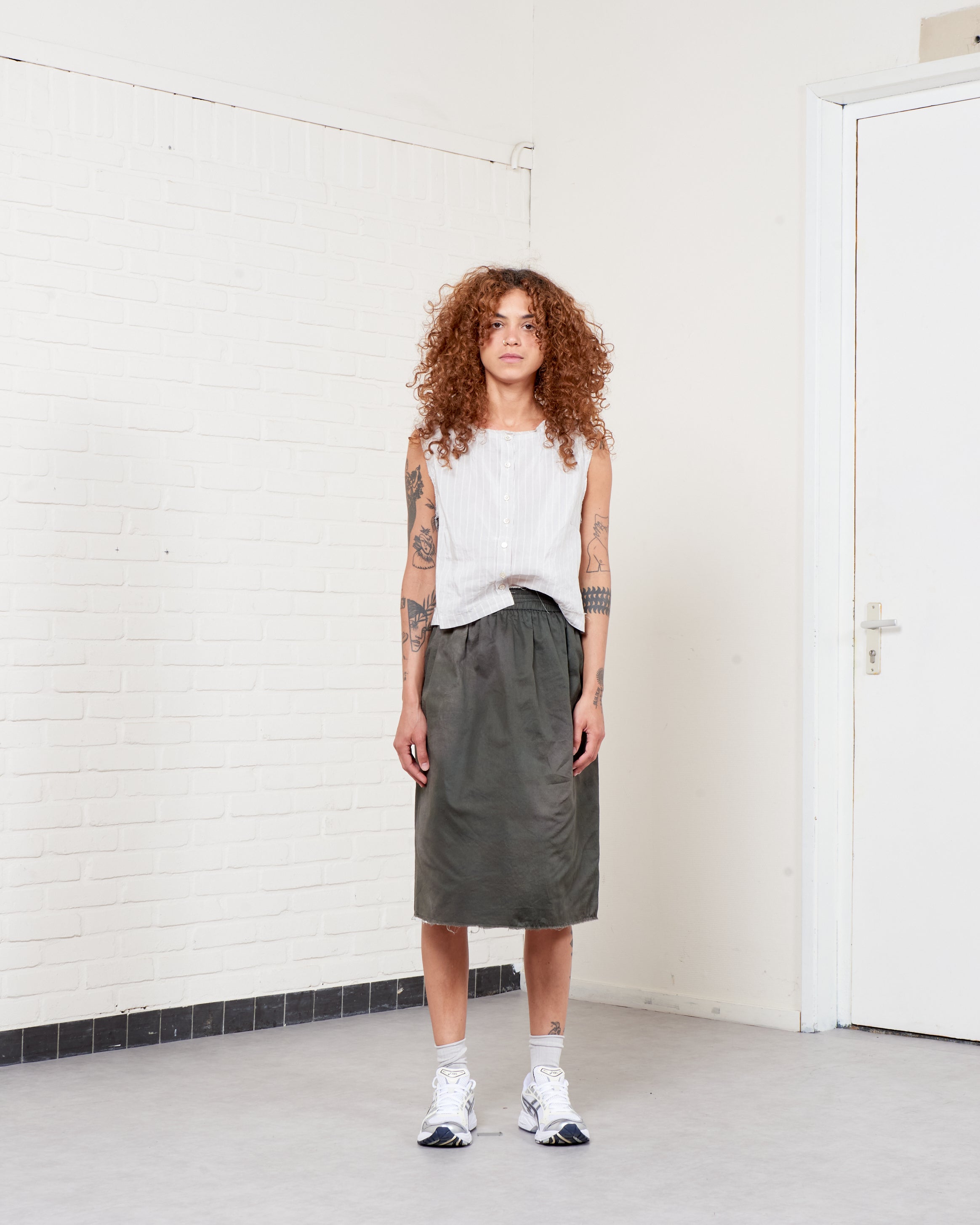 CF.21.07.03.02 GRANDMA SKIRT shirting