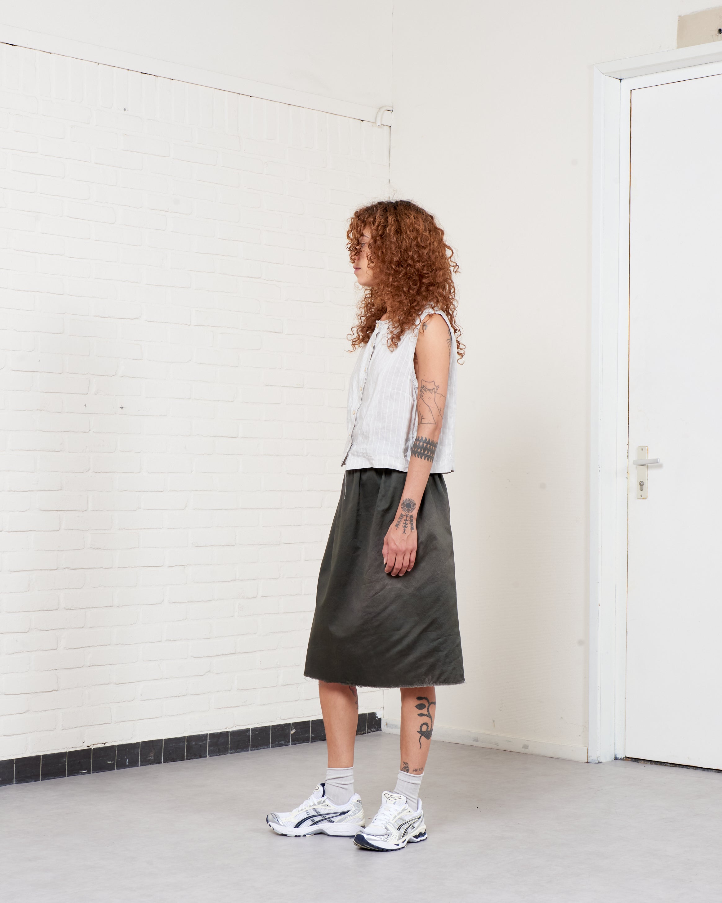 CF.21.07.03.02 GRANDMA SKIRT shirting
