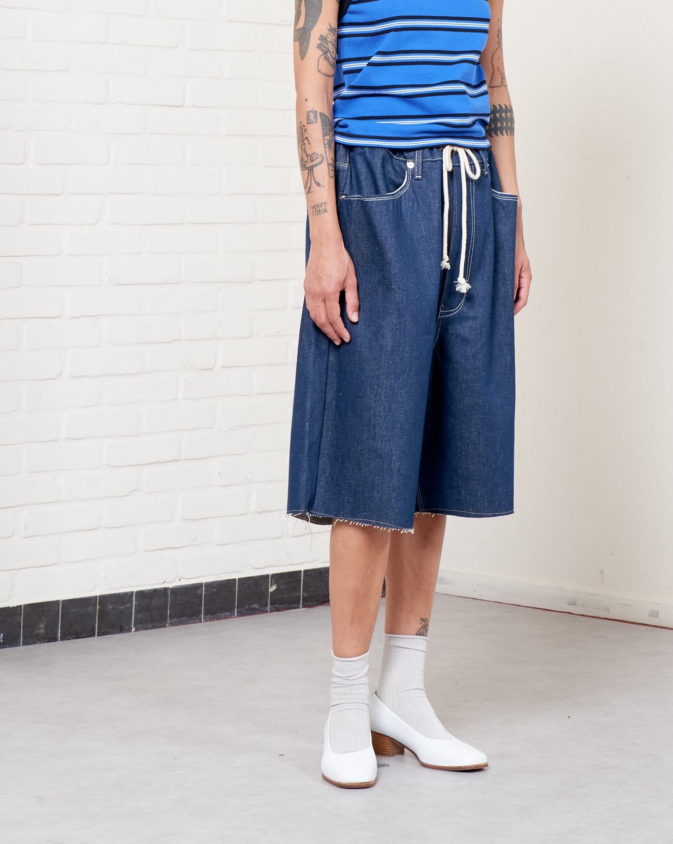 CF.21.15.02.01 BIG SHORTS raw denim