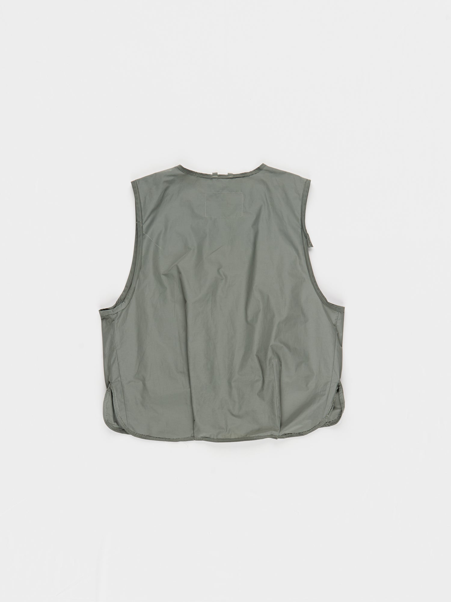 CF.23.05.05.01 PURSE VEST technical dark sage