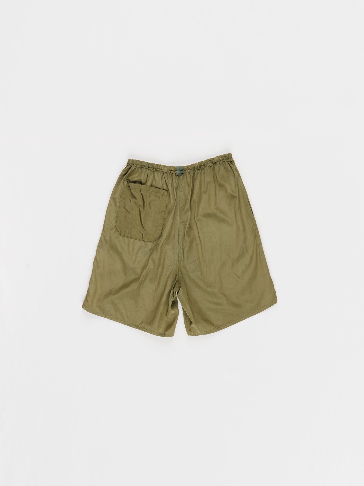CF.23.13.02.04 KNEE SHORTS viscose sage green