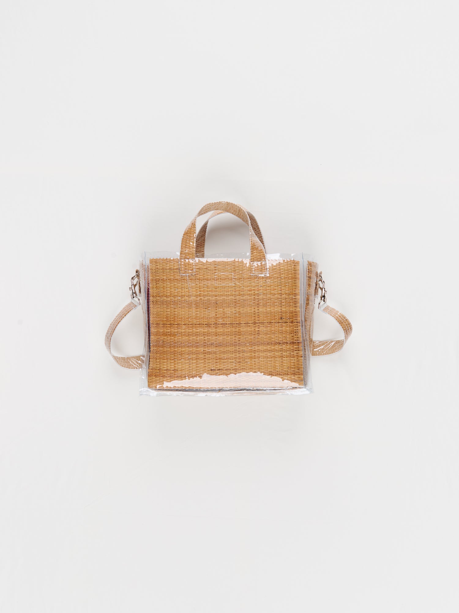 CF.23.17.11 RESEARCH SHOPPER straw + vinyl sand