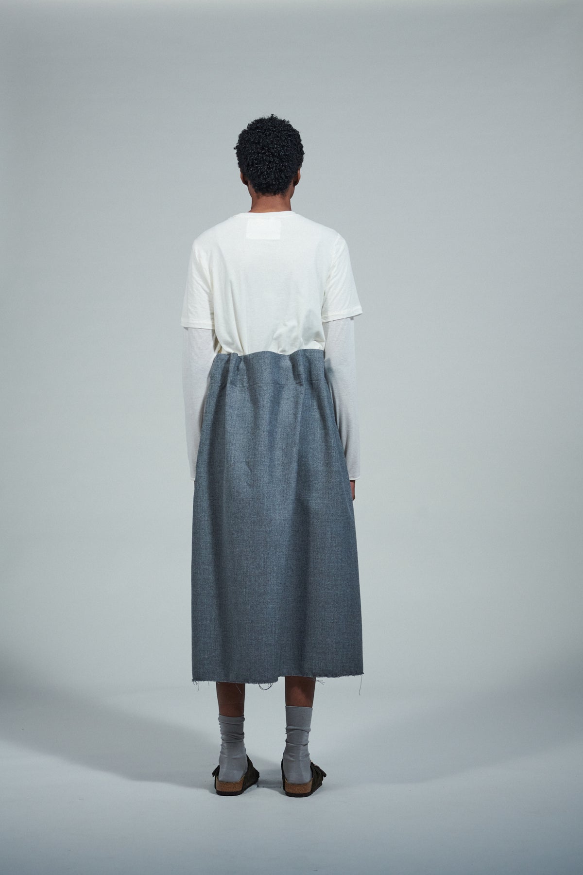 CF.22.07.05.01 CURTAIN SKIRT big weave wool grey