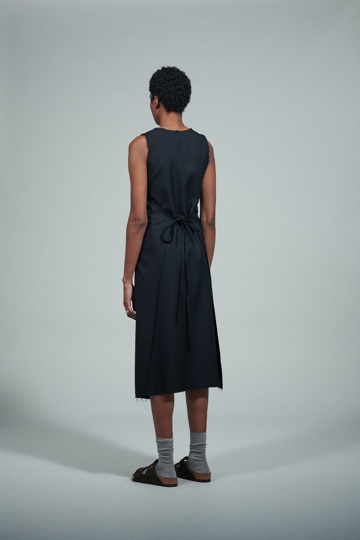 CF.22.08.06.02 WRAP DRESS poly / wool twill black
